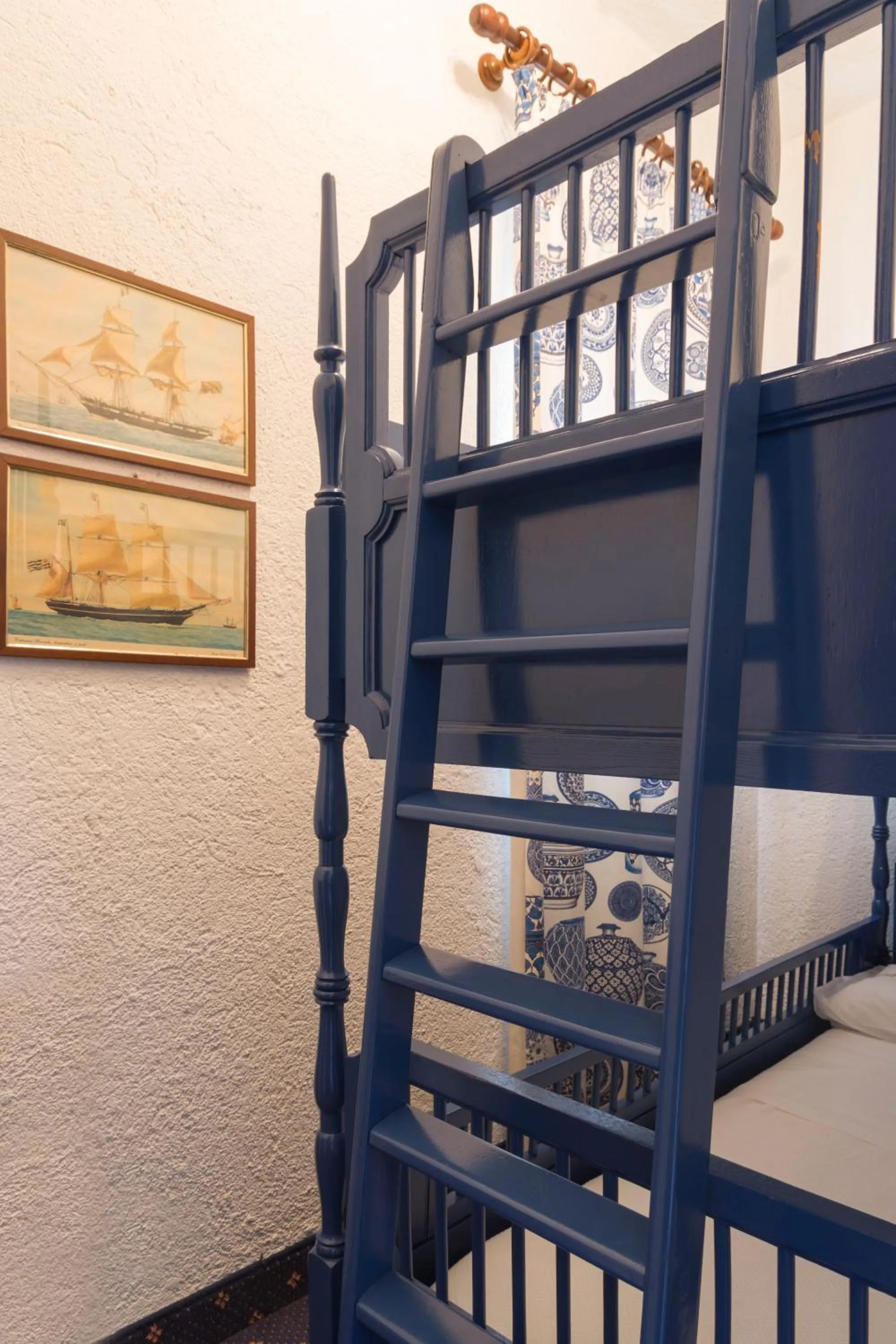 Decorative detail, Bed in La Meridiana ReIais & Chateaux