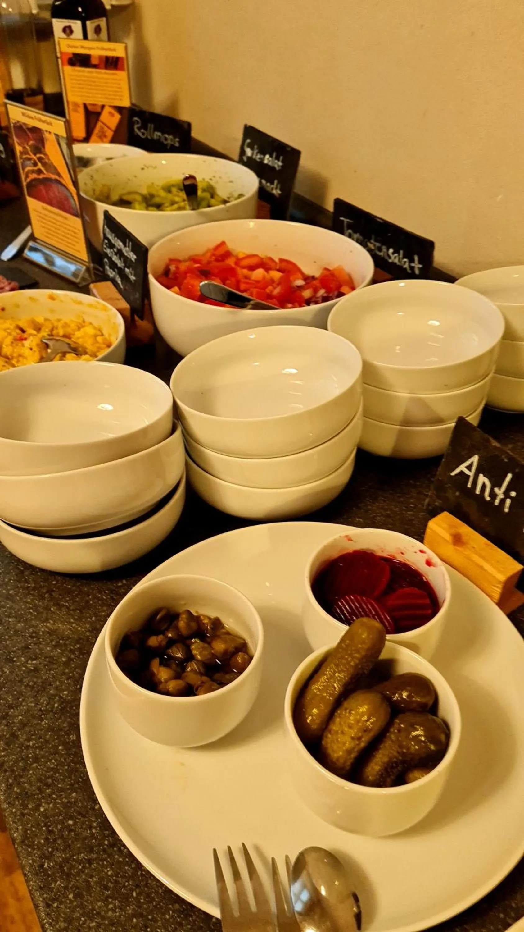 Breakfast in Hotel Cranach-Herberge City Centre