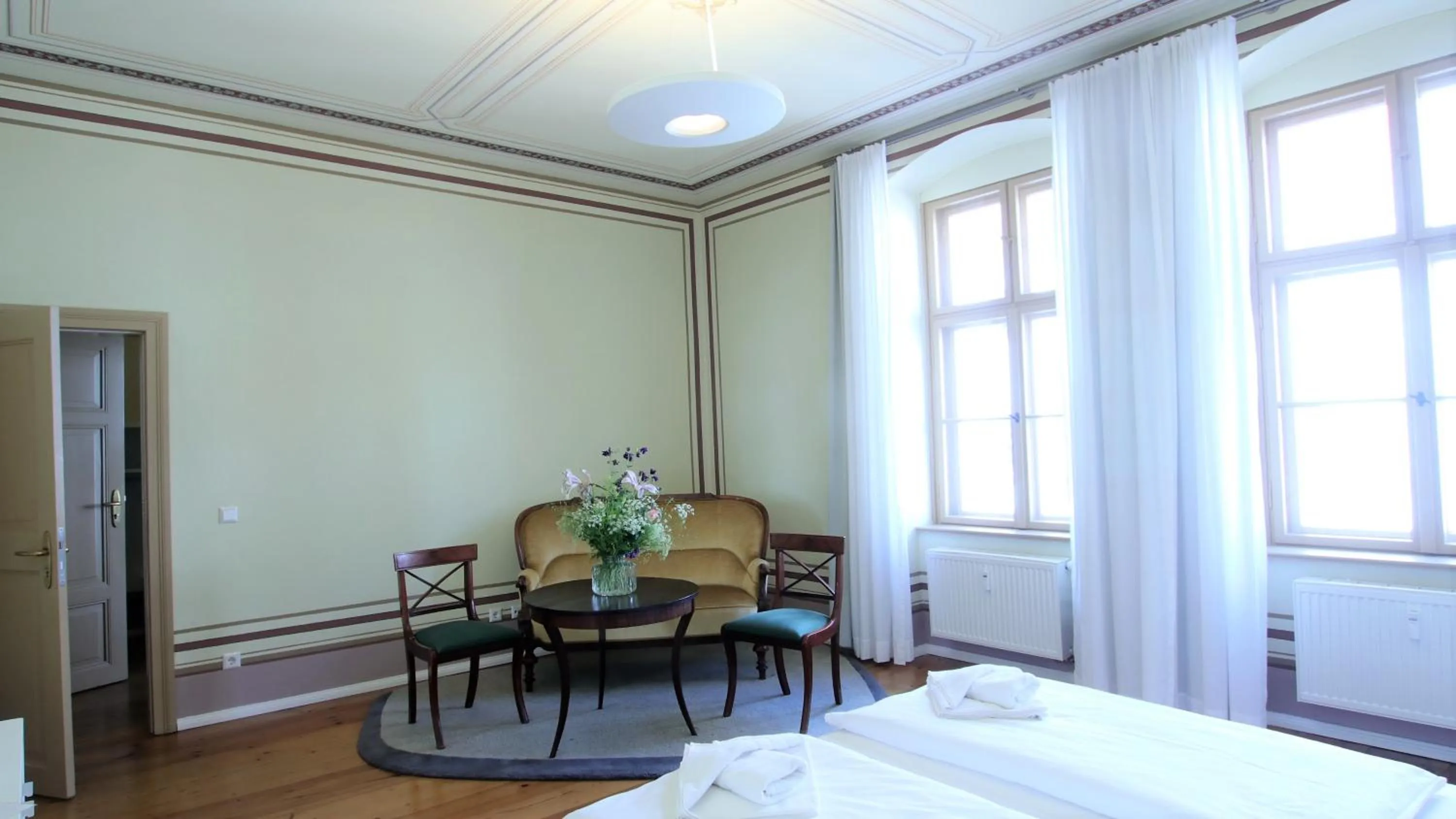 Deluxe Double or Twin Room in Hotel Cranach-Herberge City Centre