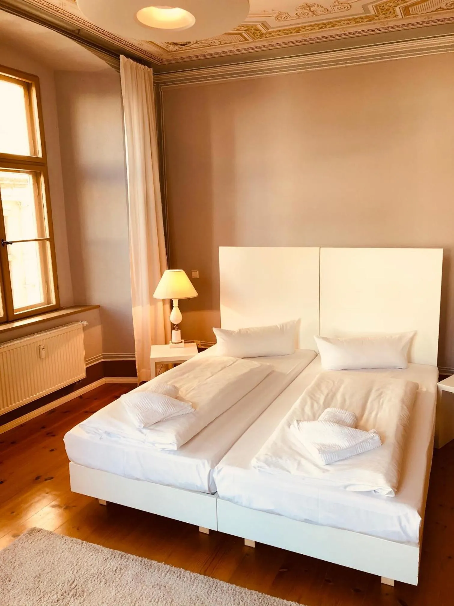 Bedroom, Bed in Hotel Cranach-Herberge City Centre