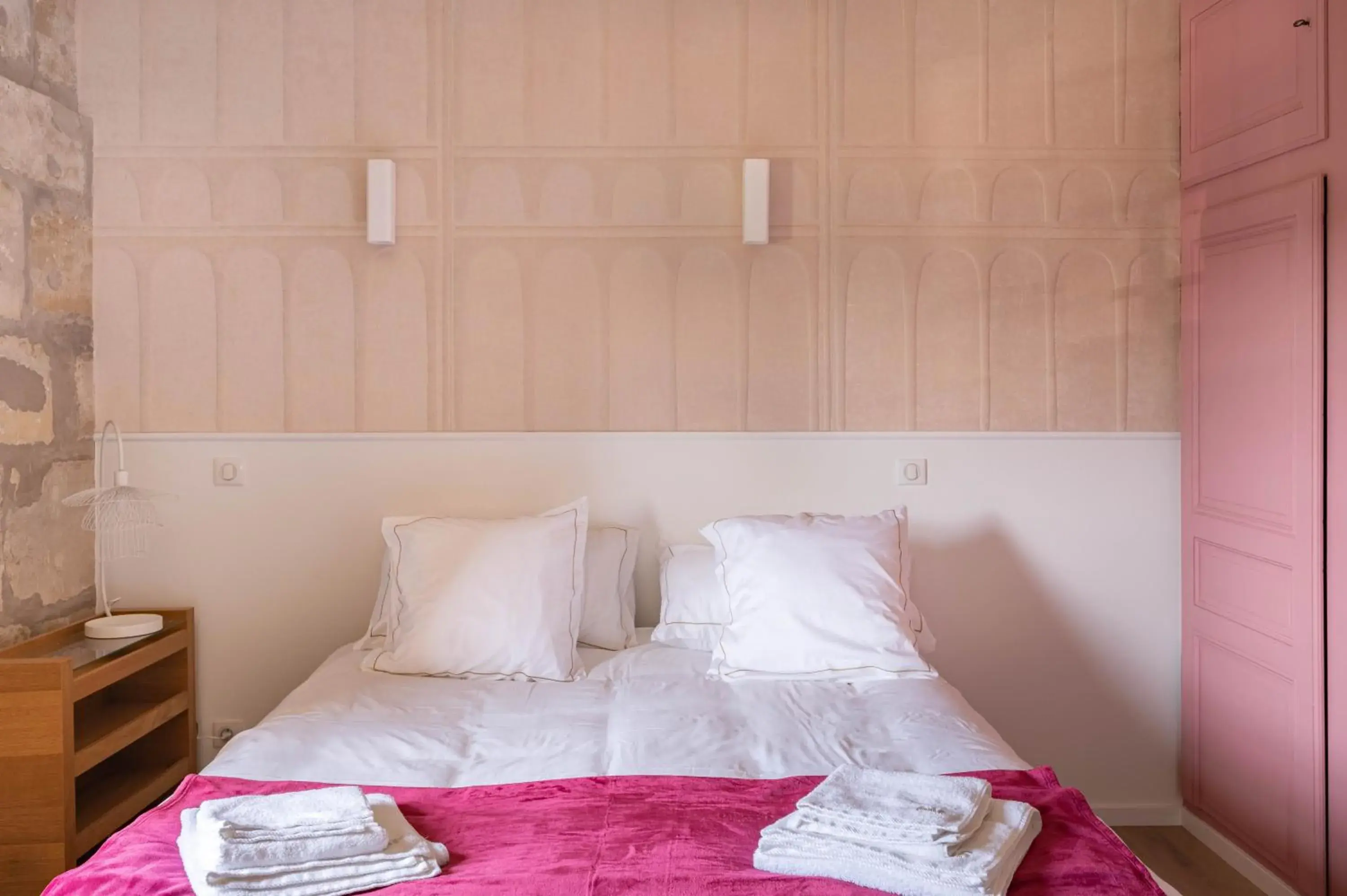 Bedroom, Bed in La Maison Forte Bedroom, Bed in La Maison Forte