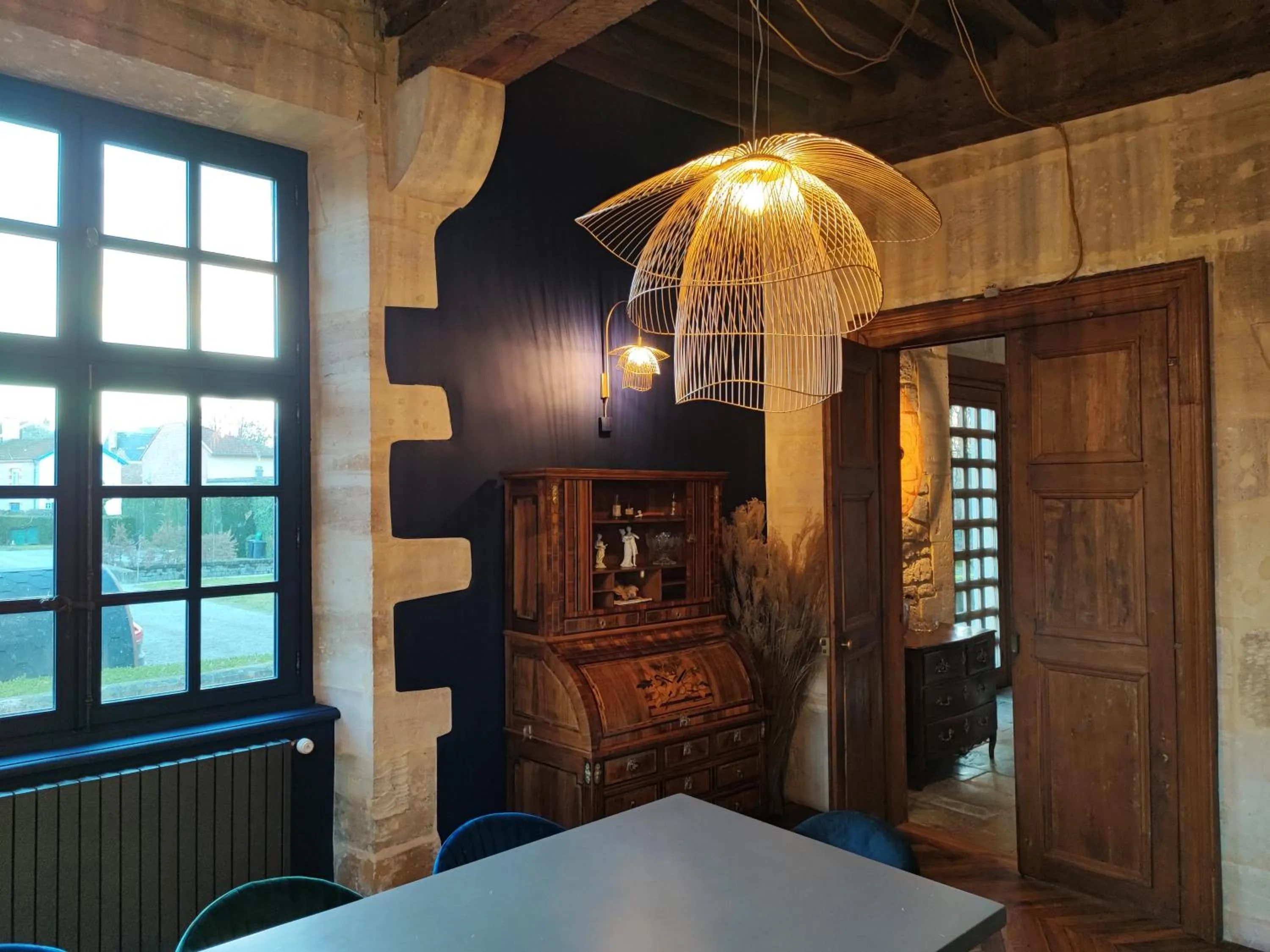 Dining area in La Maison Forte