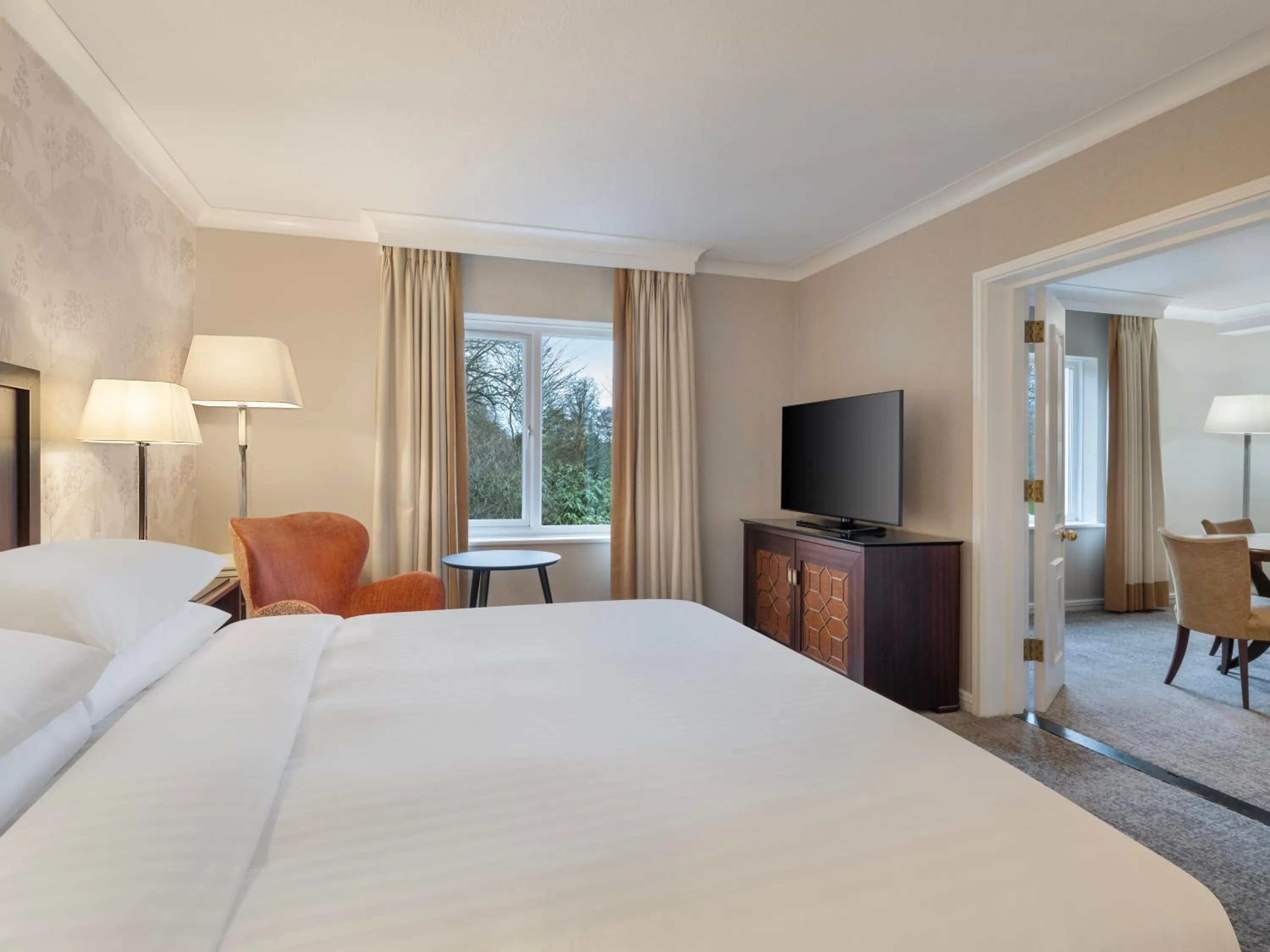 Bed in Delta Hotels by Marriott Tudor Park Country Club