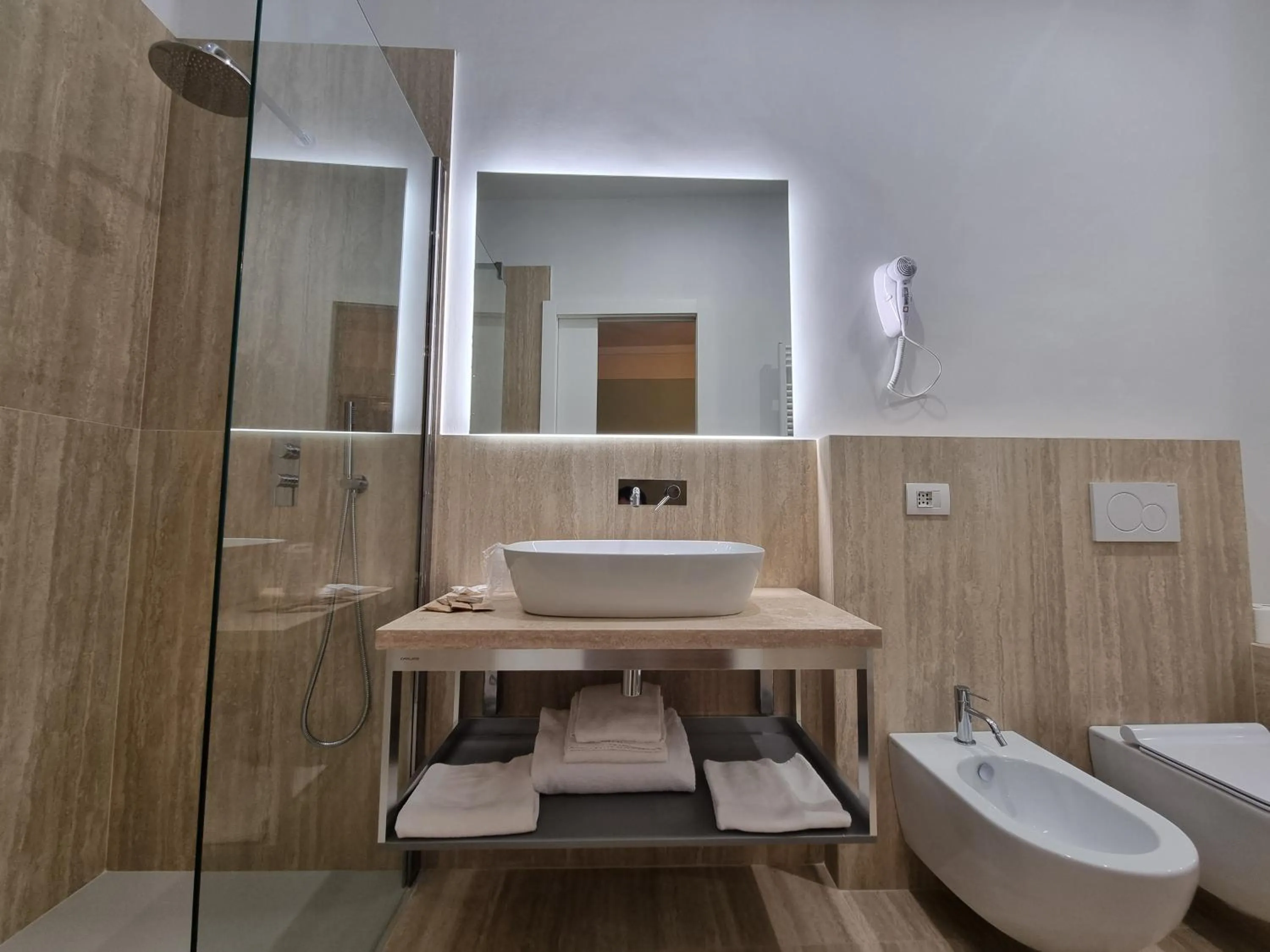 Shower in Albergo Il Marzocco - Hotel dal 1860