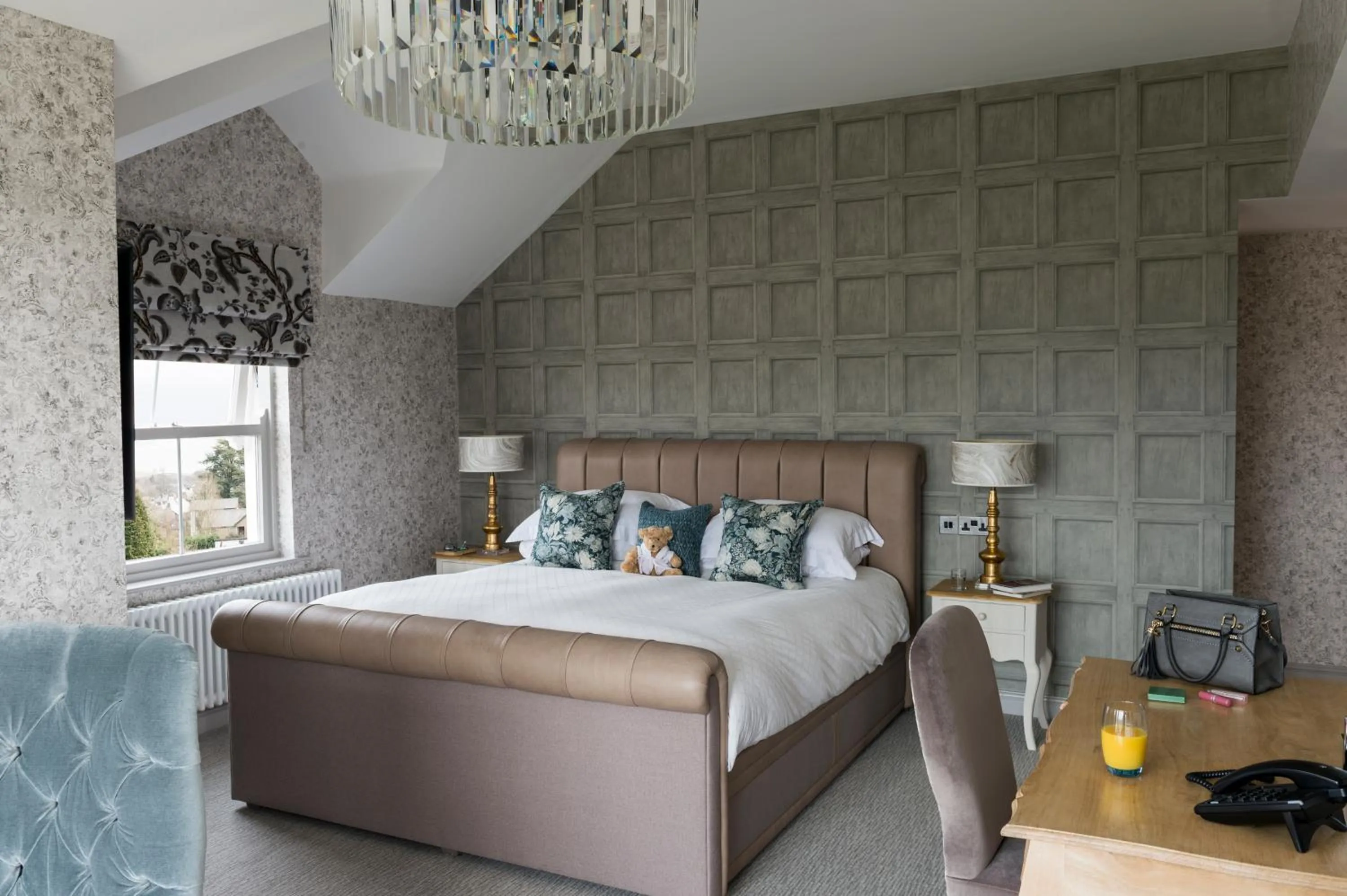 Bedroom, Bed in Windermere Hillthwaite Hotel