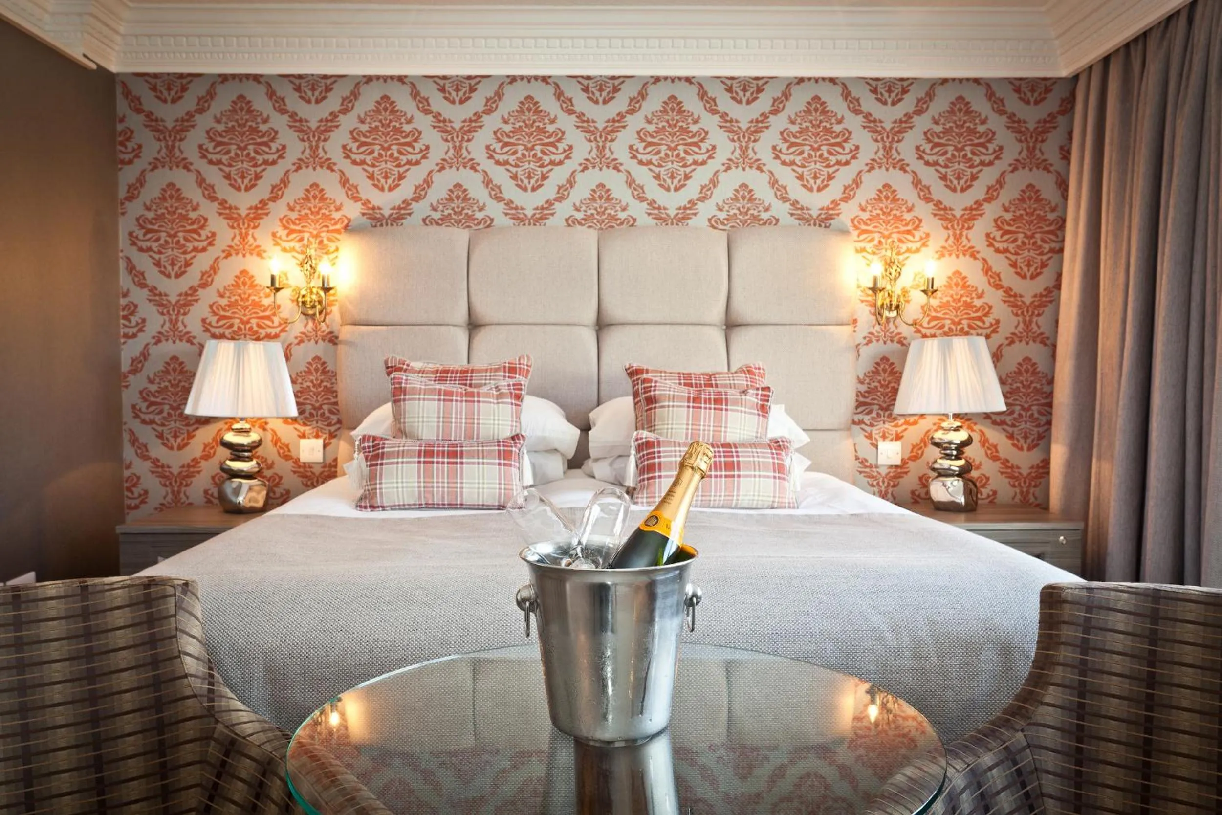 Bed in Windermere Hillthwaite Hotel