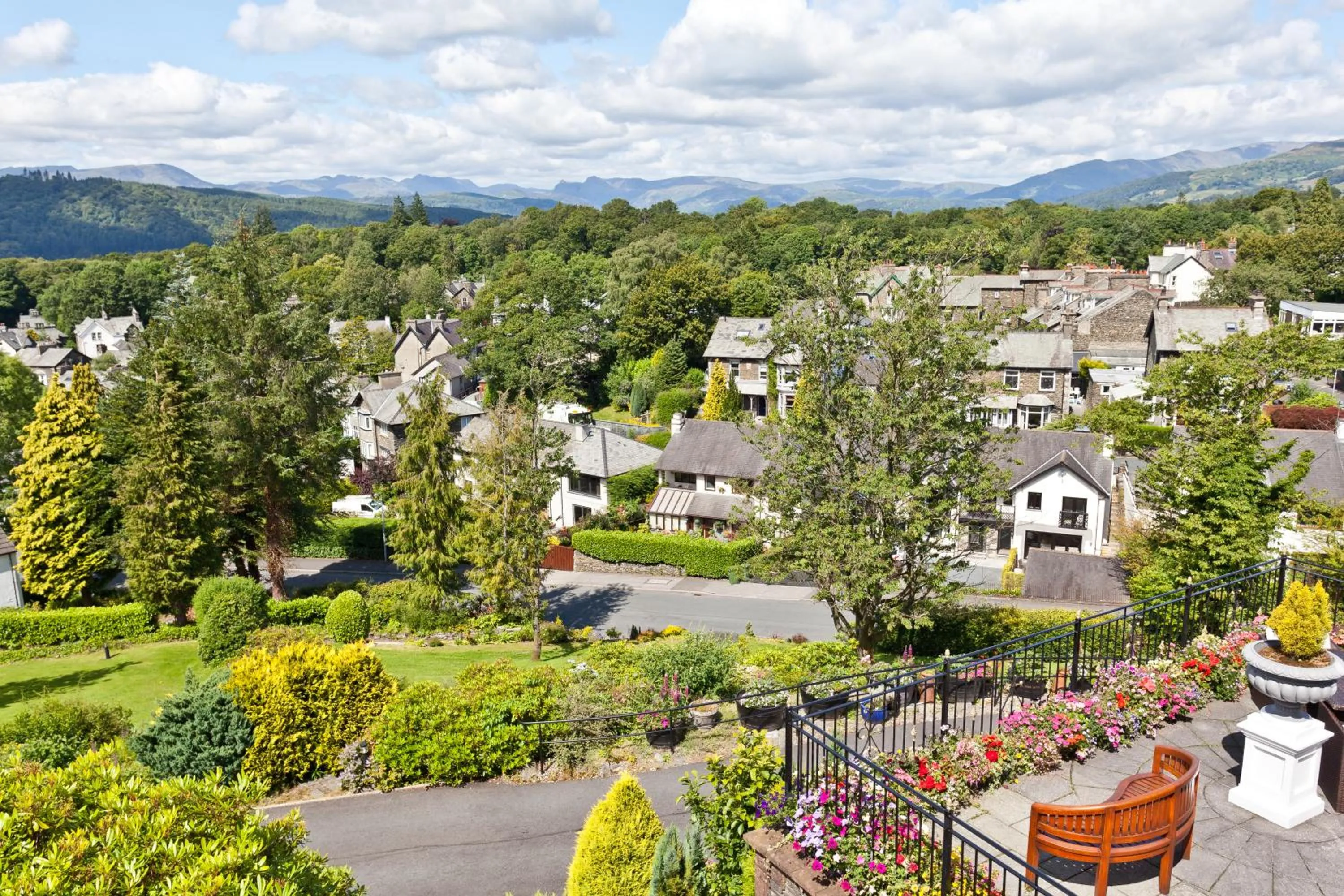 Lake view in Windermere Hillthwaite Hotel