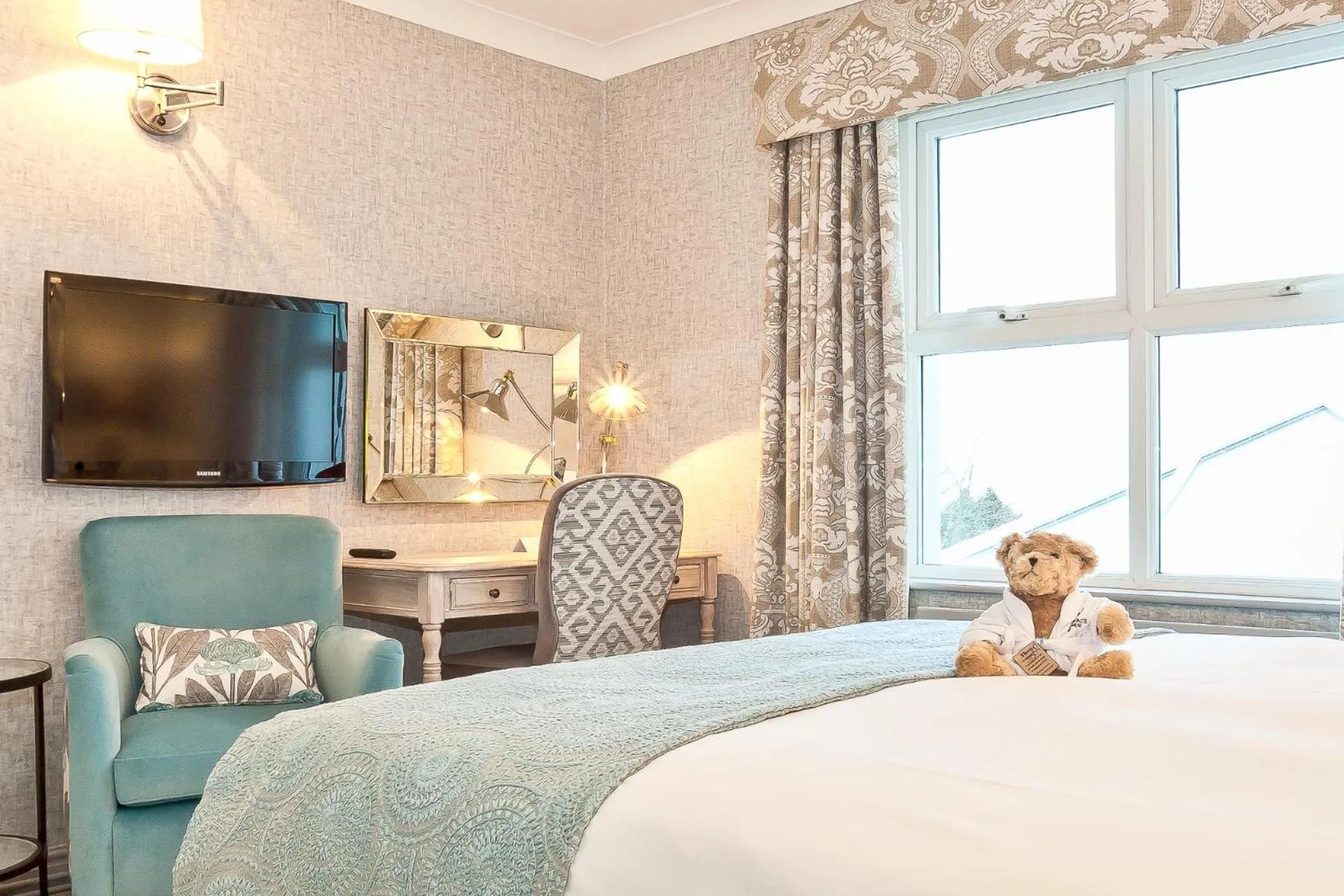 Bedroom, Bed in Windermere Hillthwaite Hotel