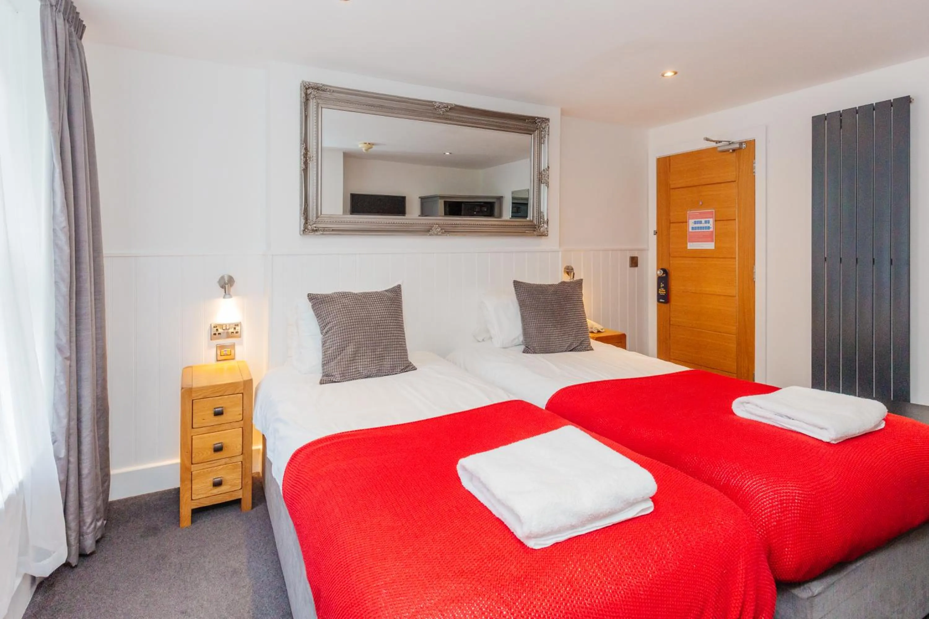 Bed in Carlton Hotel