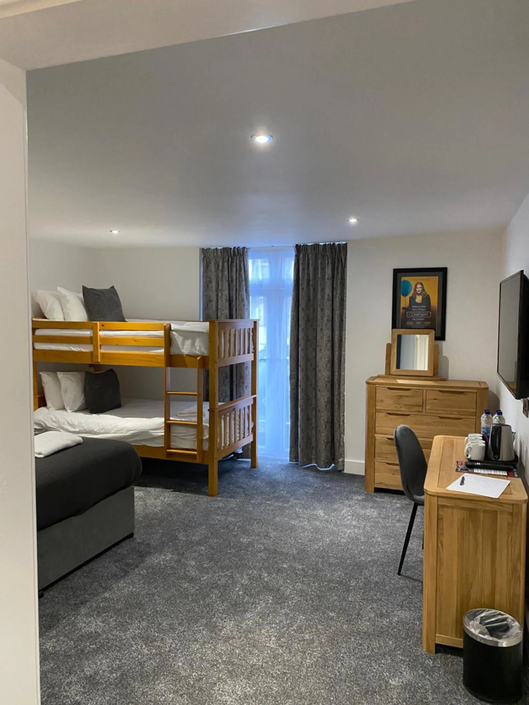 Bed in Carlton Hotel