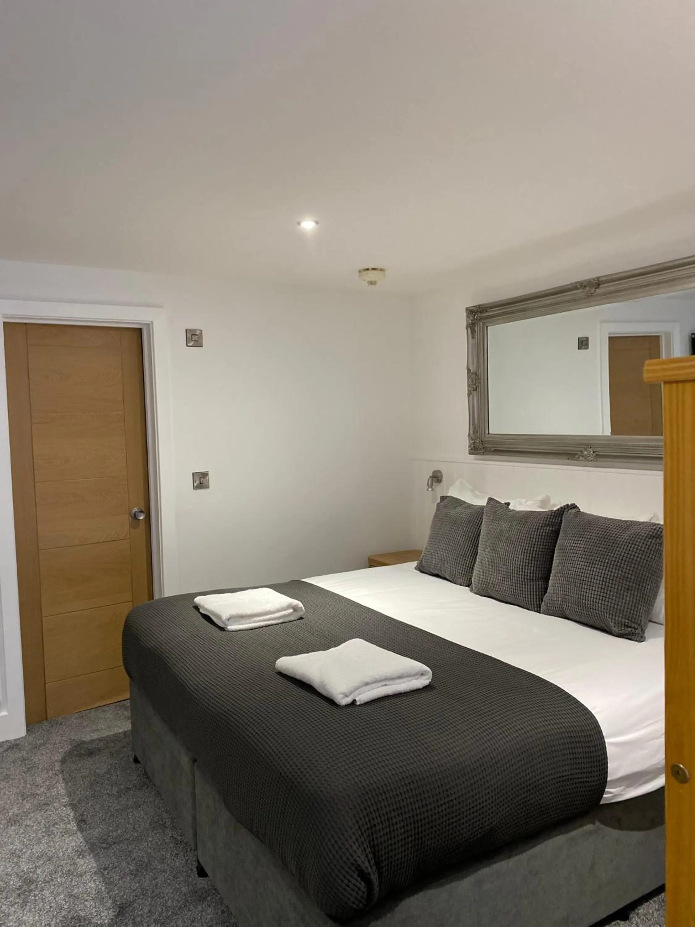 Bed in Carlton Hotel