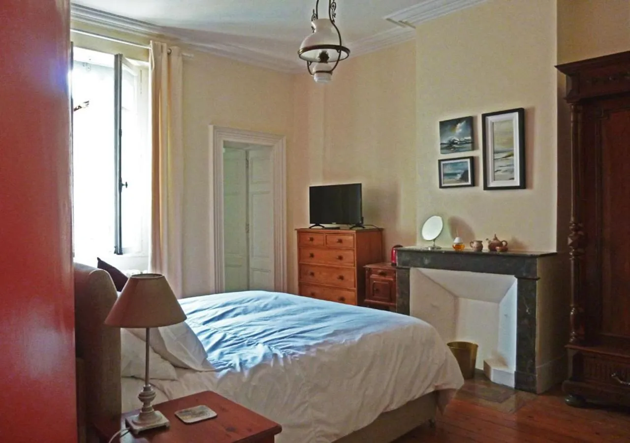 Photo of the whole room, Bed in Le Cerisier