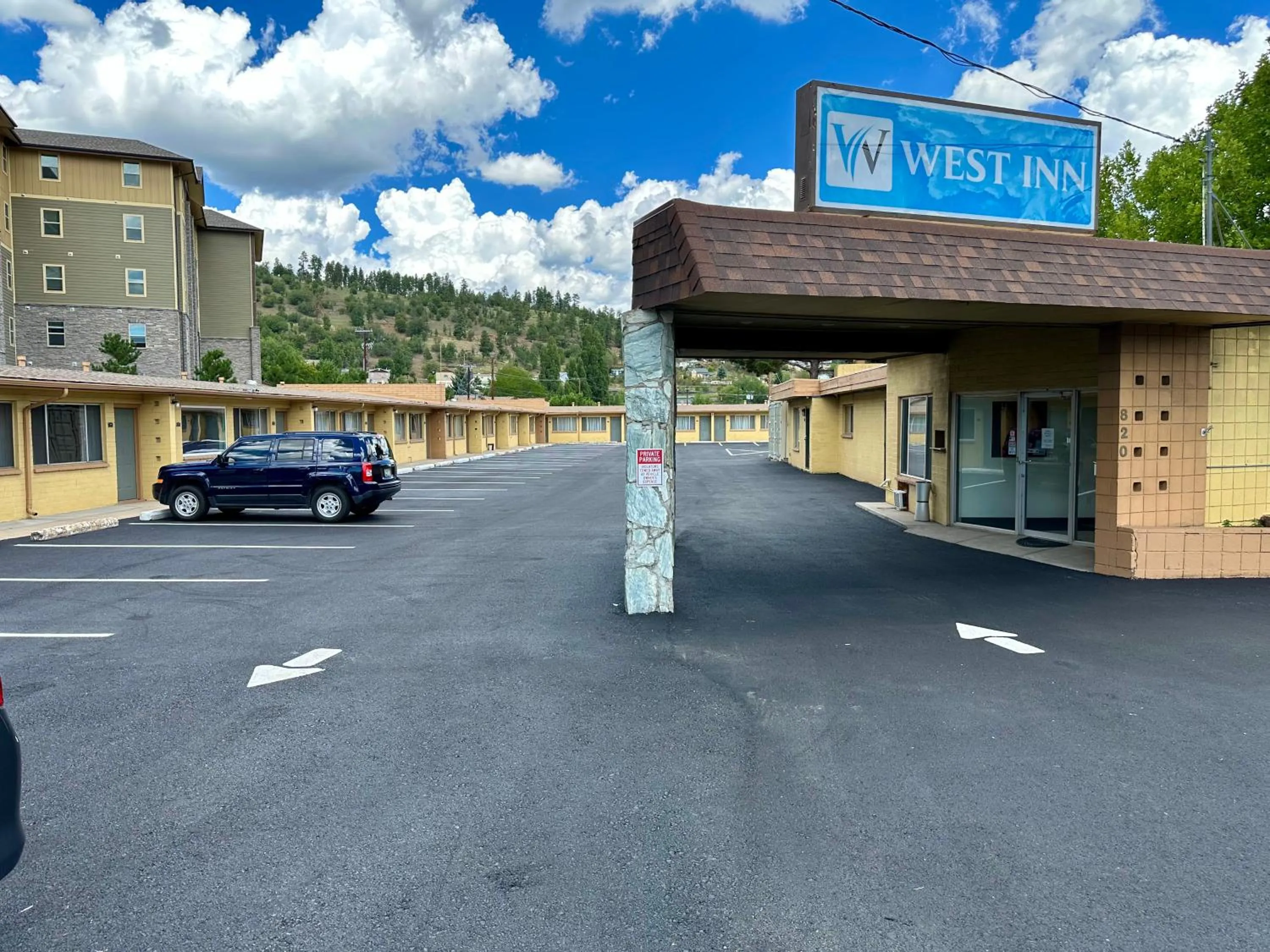 West Inn NAU - Downtown Flagstaff