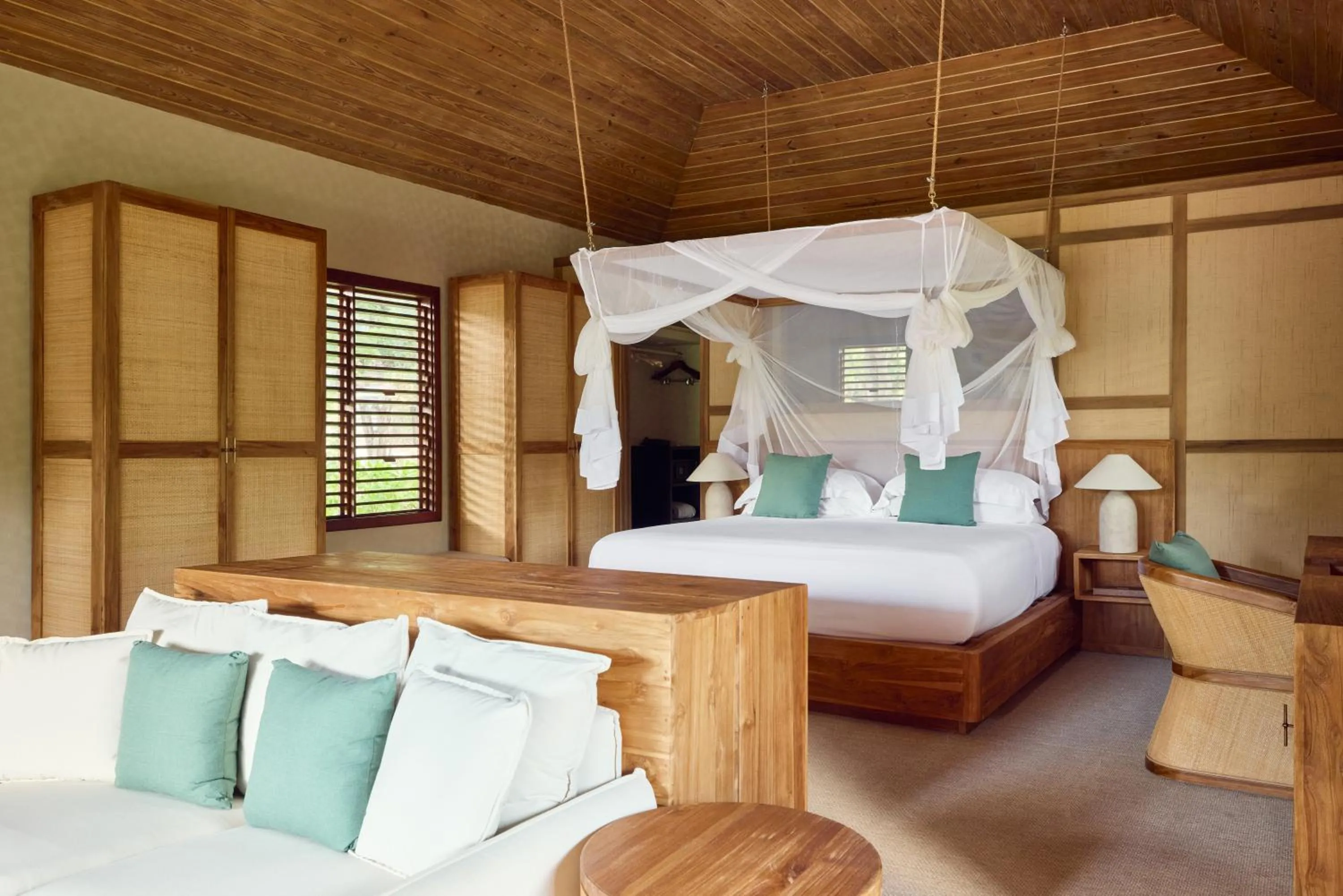 Bed in Hermitage Bay - All Inclusive