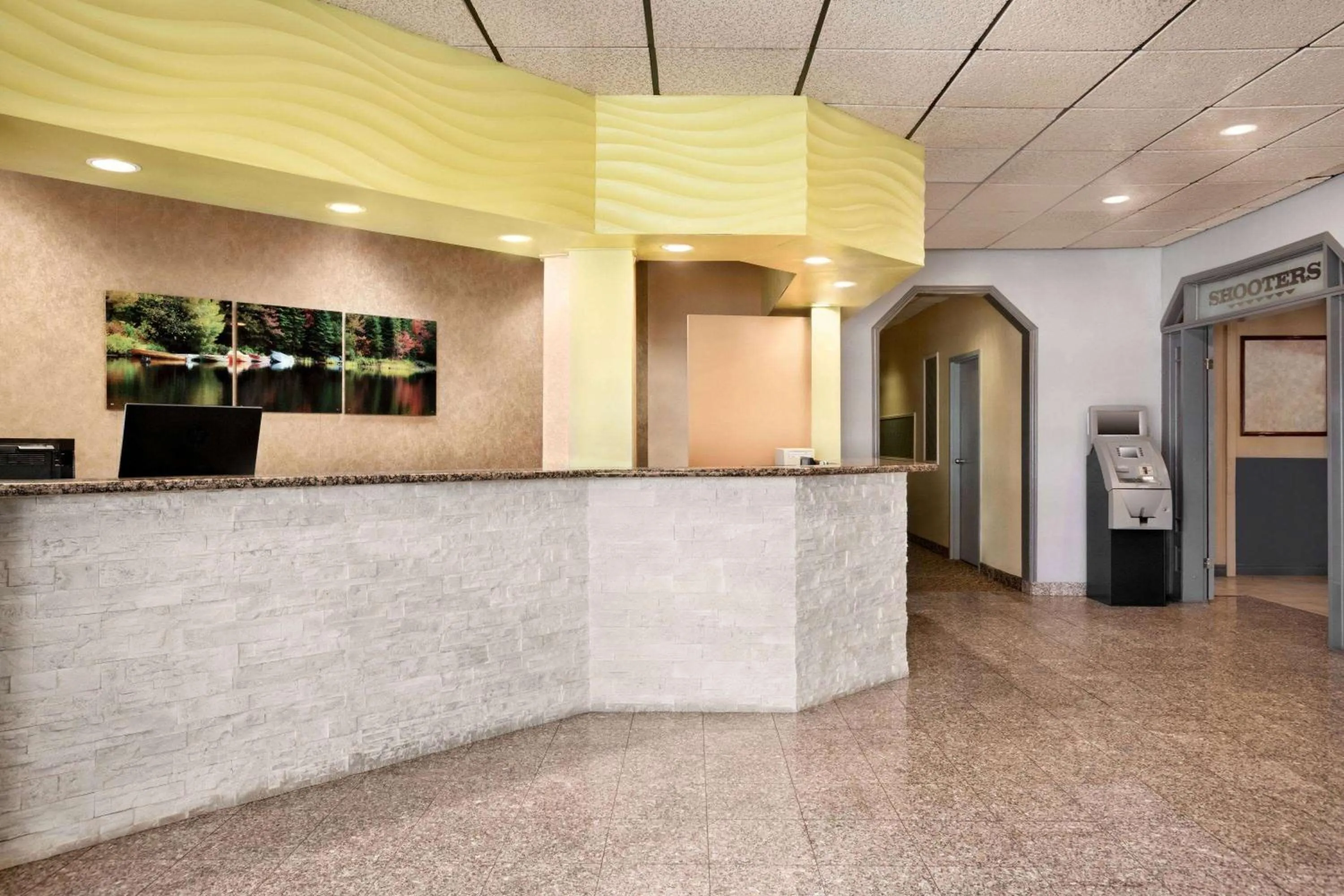 Lobby or reception in Days Inn by Wyndham Ste. Helene-de-Bagot