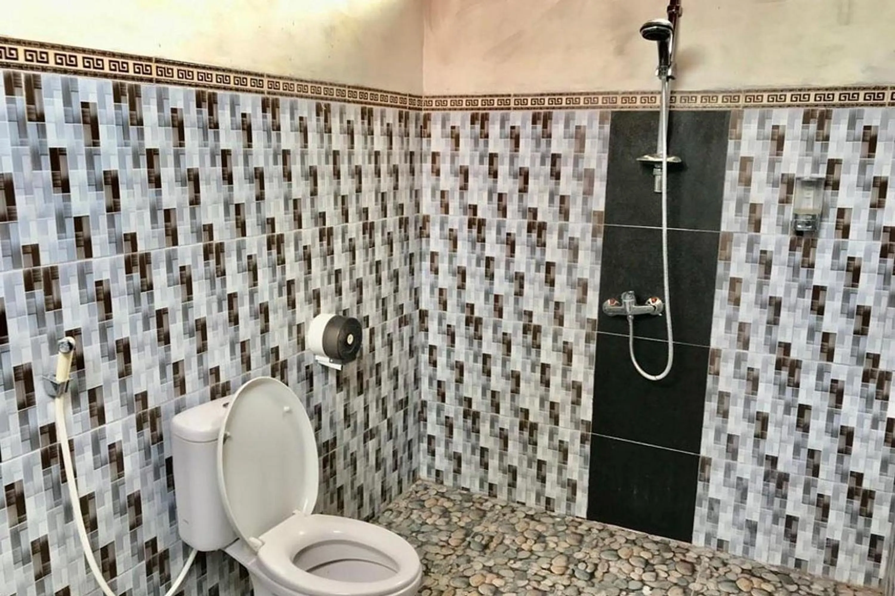 Bathroom in Kubu Sental Cottage