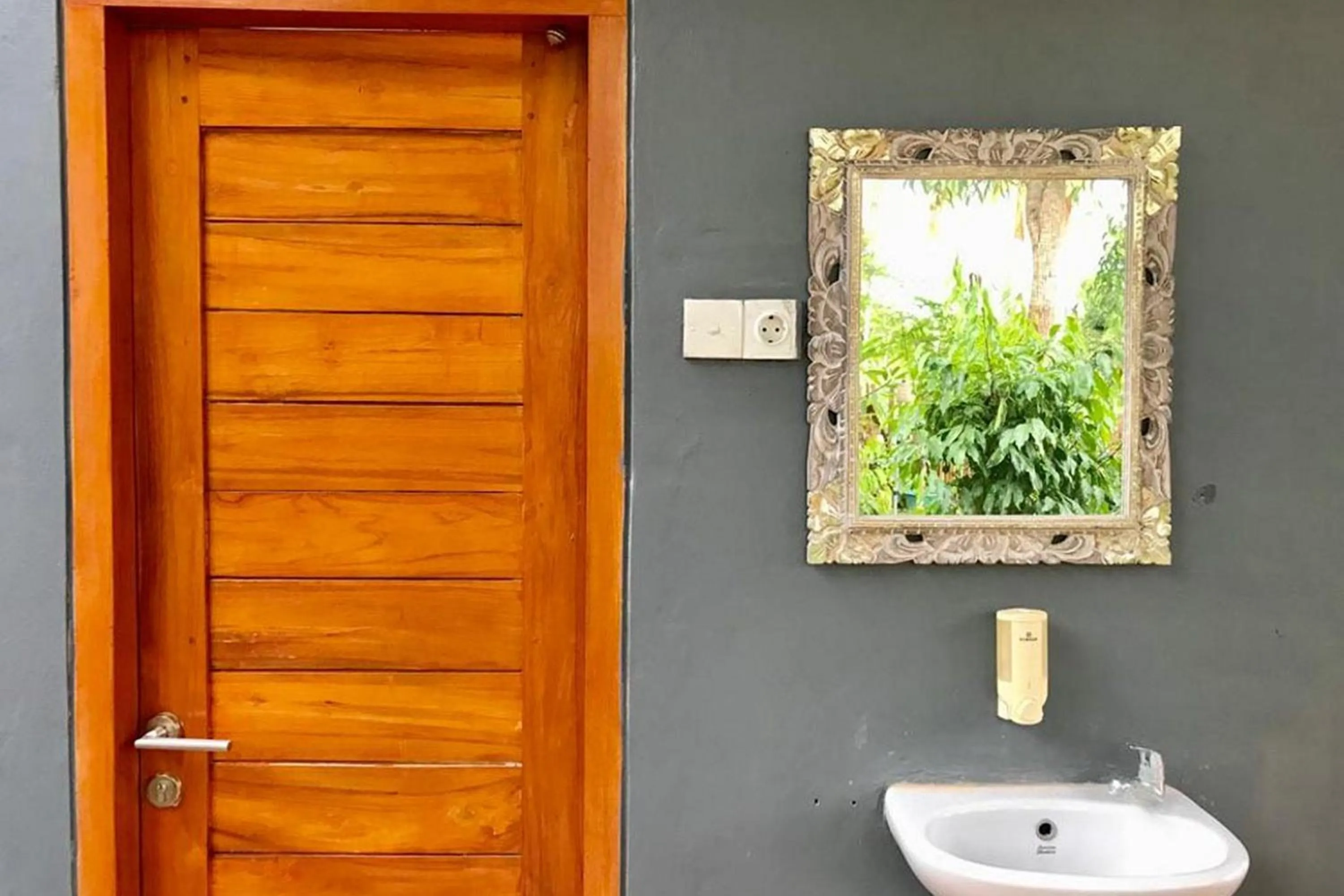 Bathroom in Kubu Sental Cottage