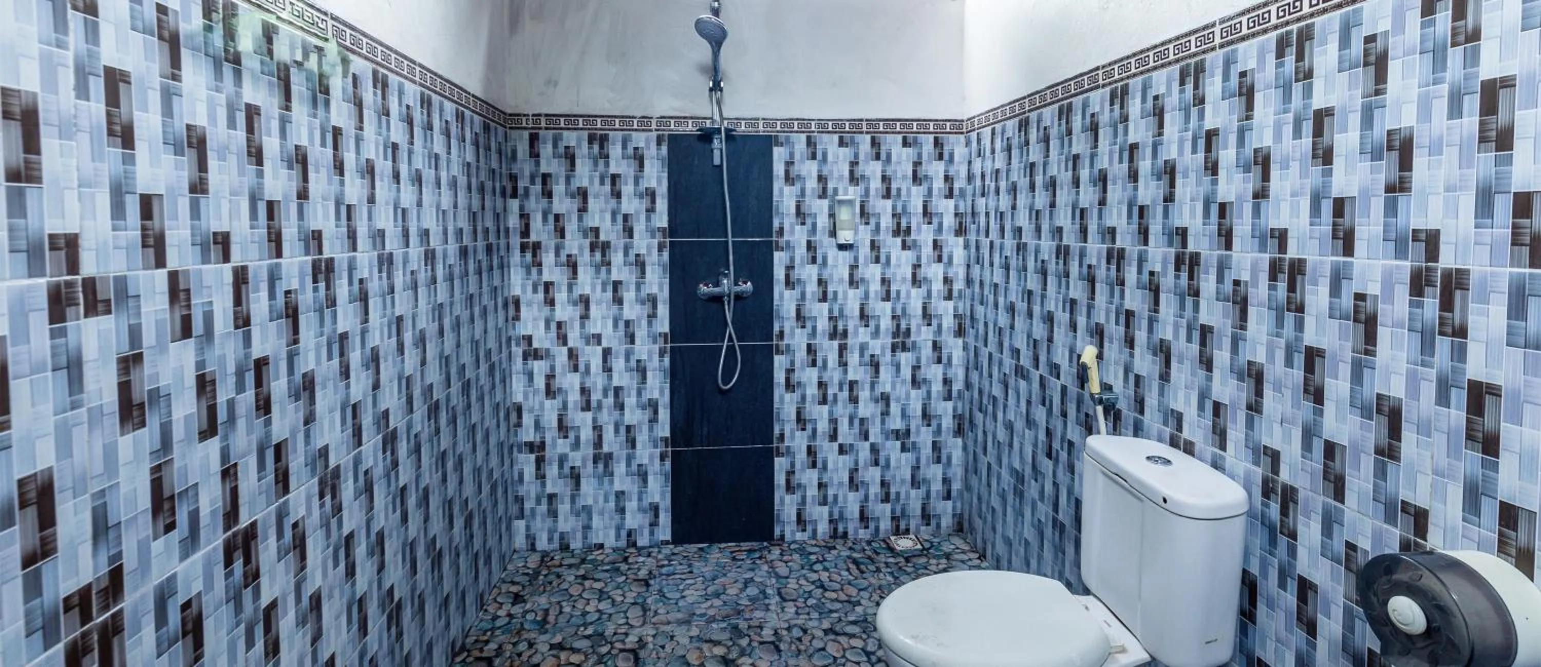 Bathroom in Kubu Sental Cottage