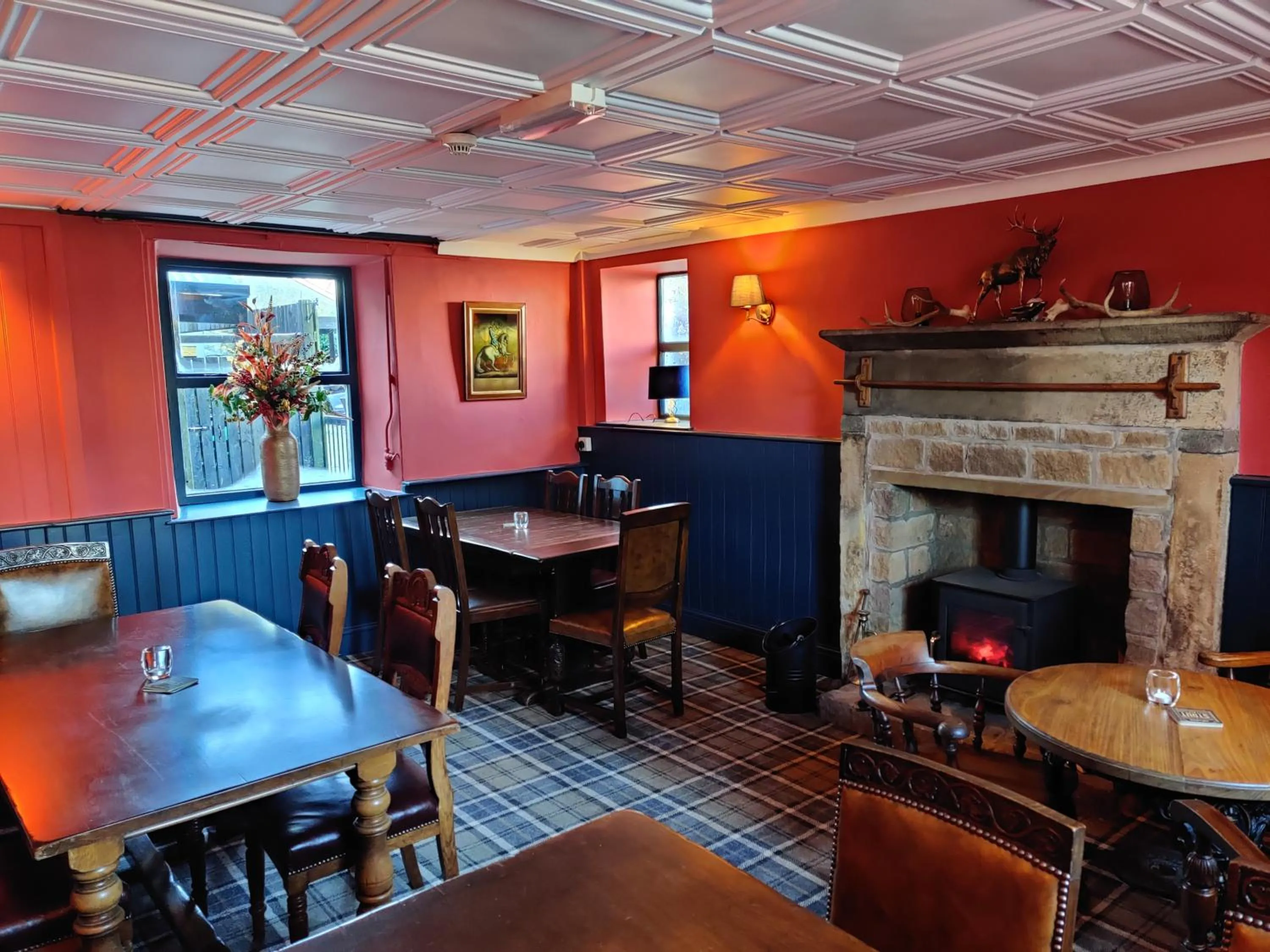 Restaurant/places to eat in The Lower Buck Inn