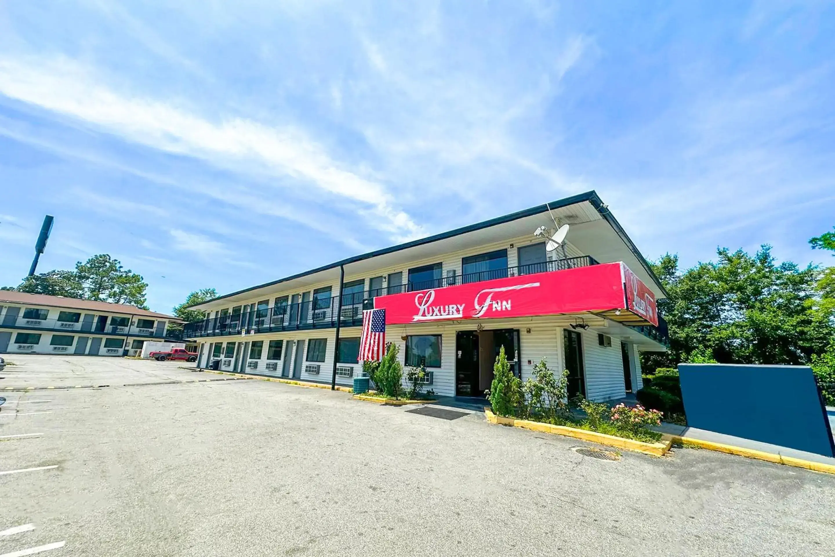 Facade/entrance in Luxury Inn By OYO Albany Facade/entrance in Luxury Inn By OYO Albany