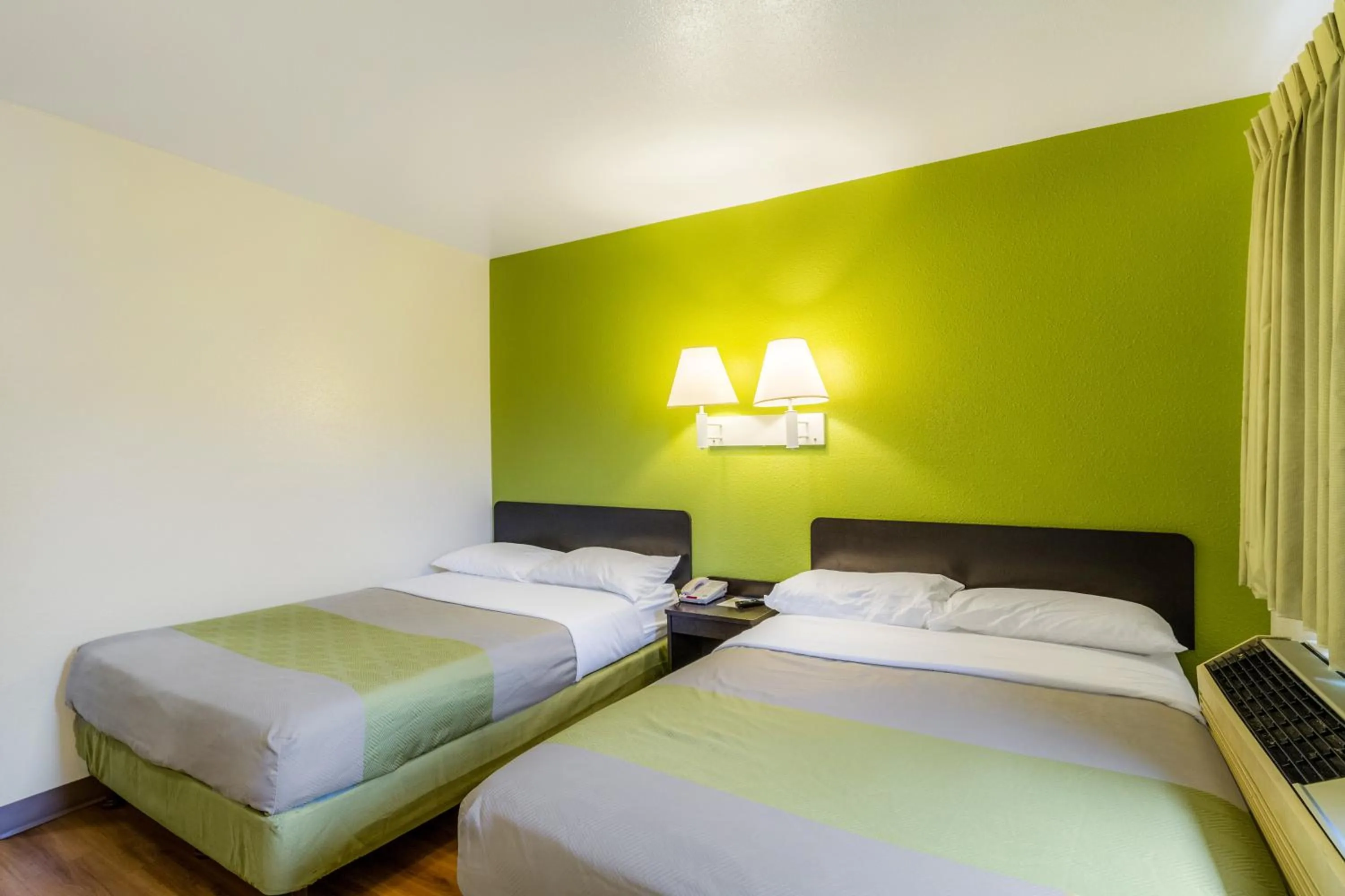 Bedroom, Bed in Motel 6-Green Bay, WI