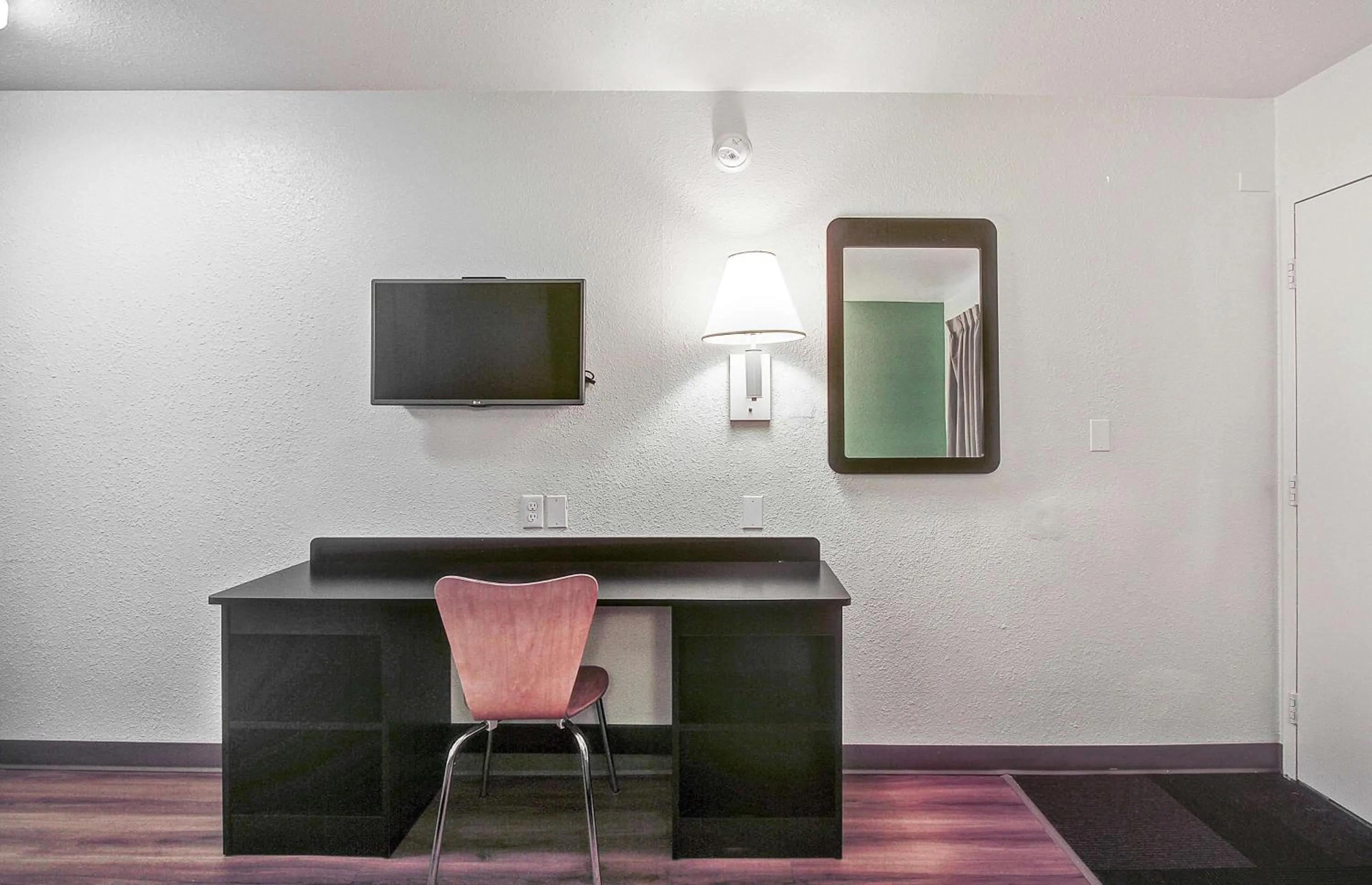 On site in Motel 6-Green Bay, WI