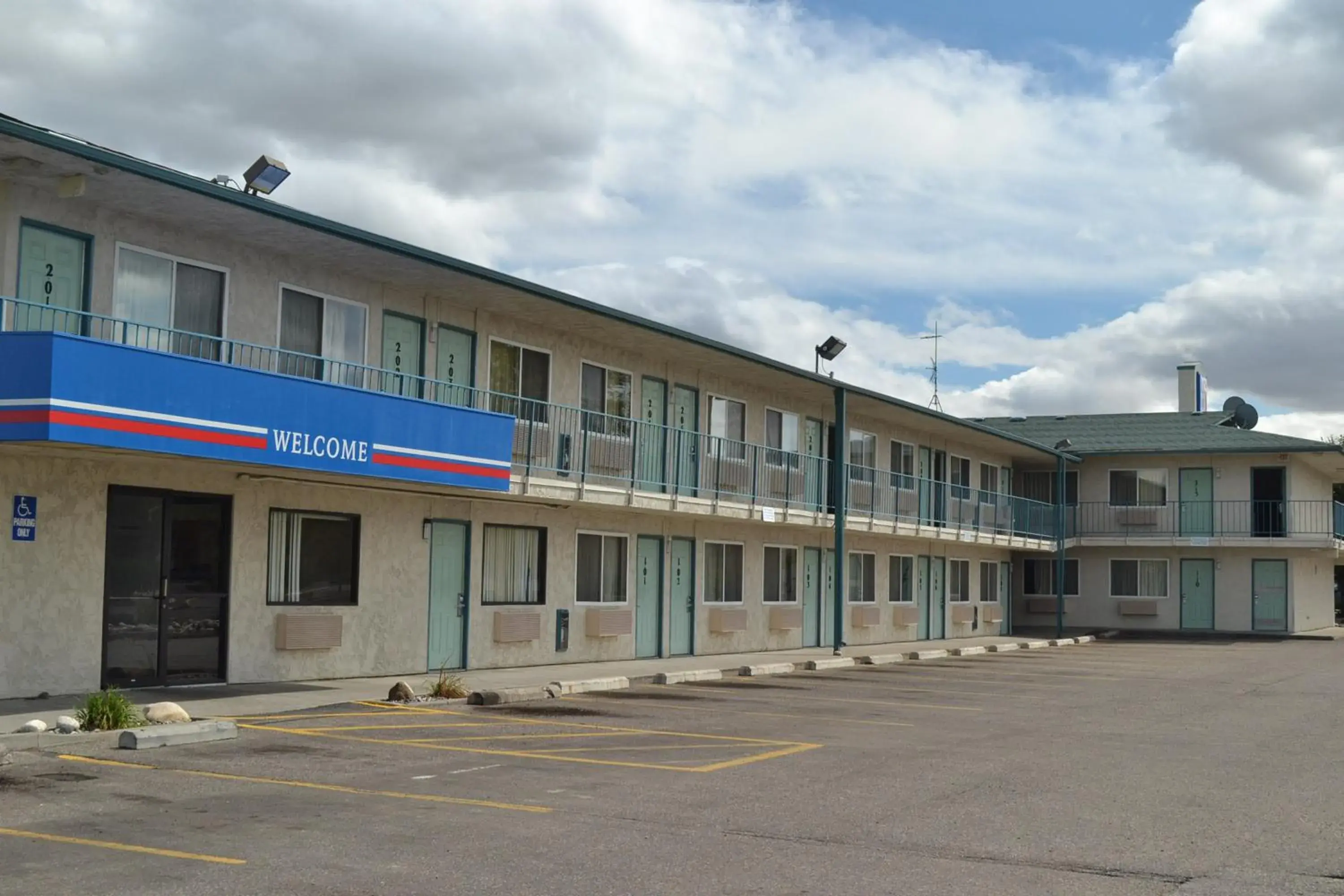 Facade/entrance in Motel 6-Billings, MT - South Facade/entrance in Motel 6-Billings, MT - South