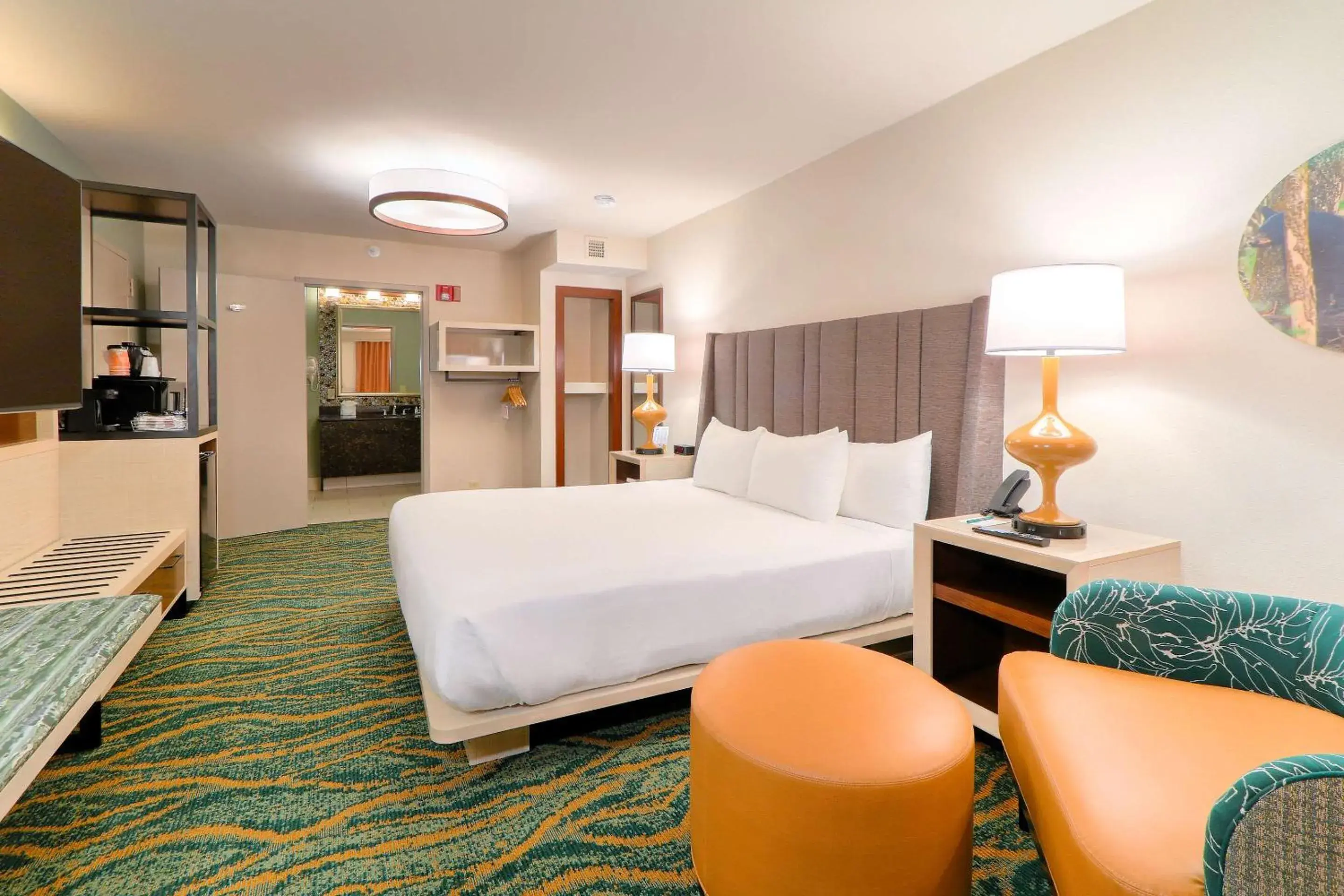 Bedroom, Bed in Quality Inn Near the Island Pigeon Forge Bedroom, Bed in Quality Inn Near the Island Pigeon Forge