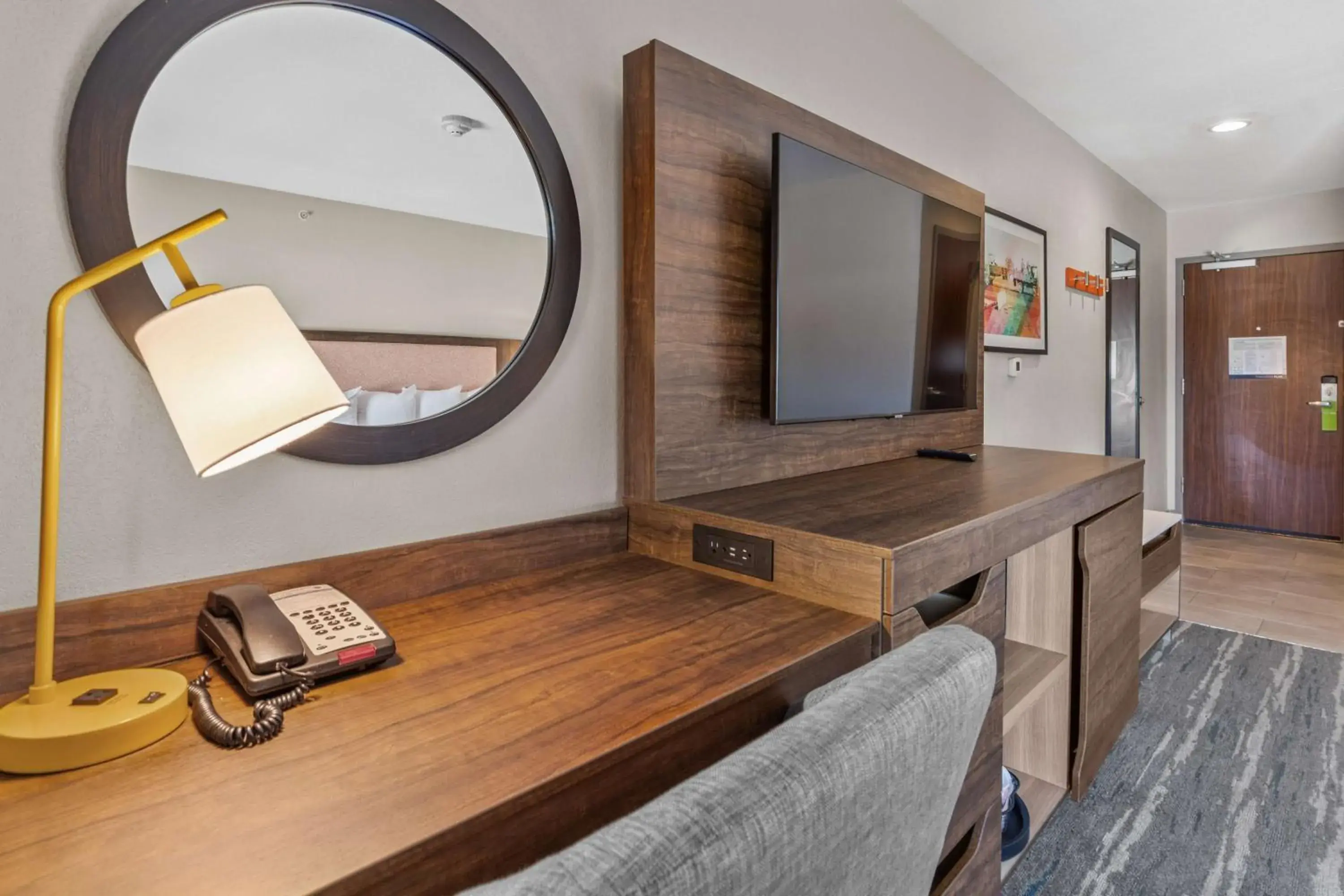 King Room with King Bed - Non-Smoking in Hampton Inn & Suites Selma-San Antonio/Randolph AFB King Room with King Bed - Non-Smoking in Hampton Inn & Suites Selma-San Antonio/Randolph AFB