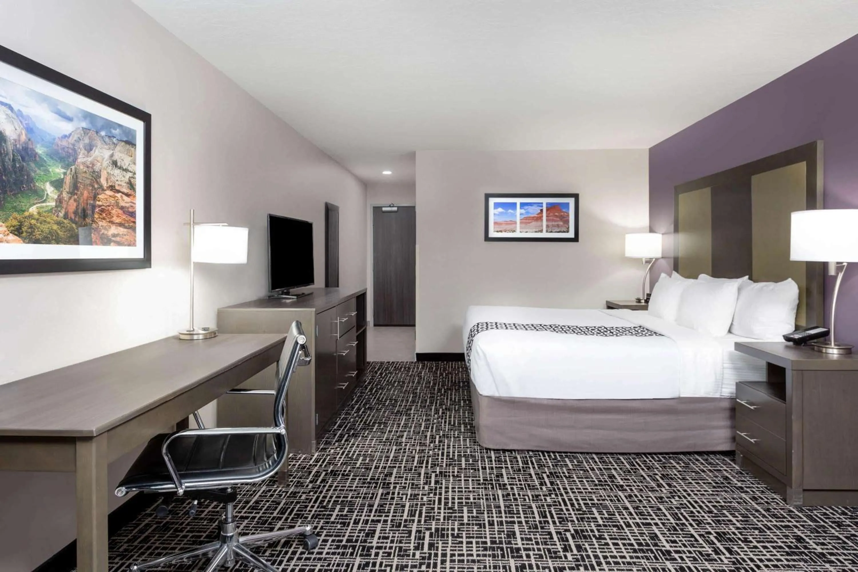 Photo of the whole room, Bed in La Quinta by Wyndham Kanab