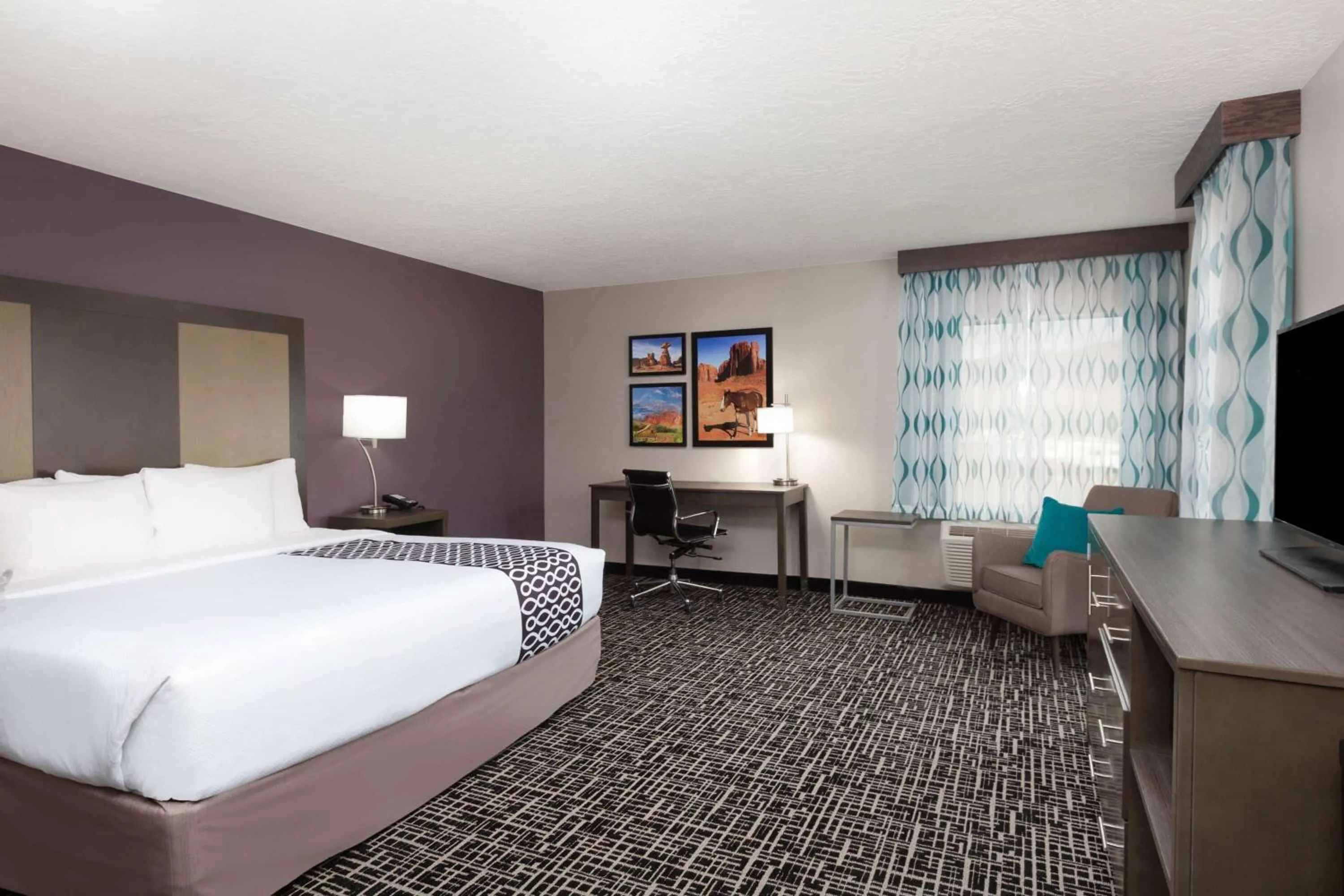 Photo of the whole room, Bed in La Quinta by Wyndham Kanab