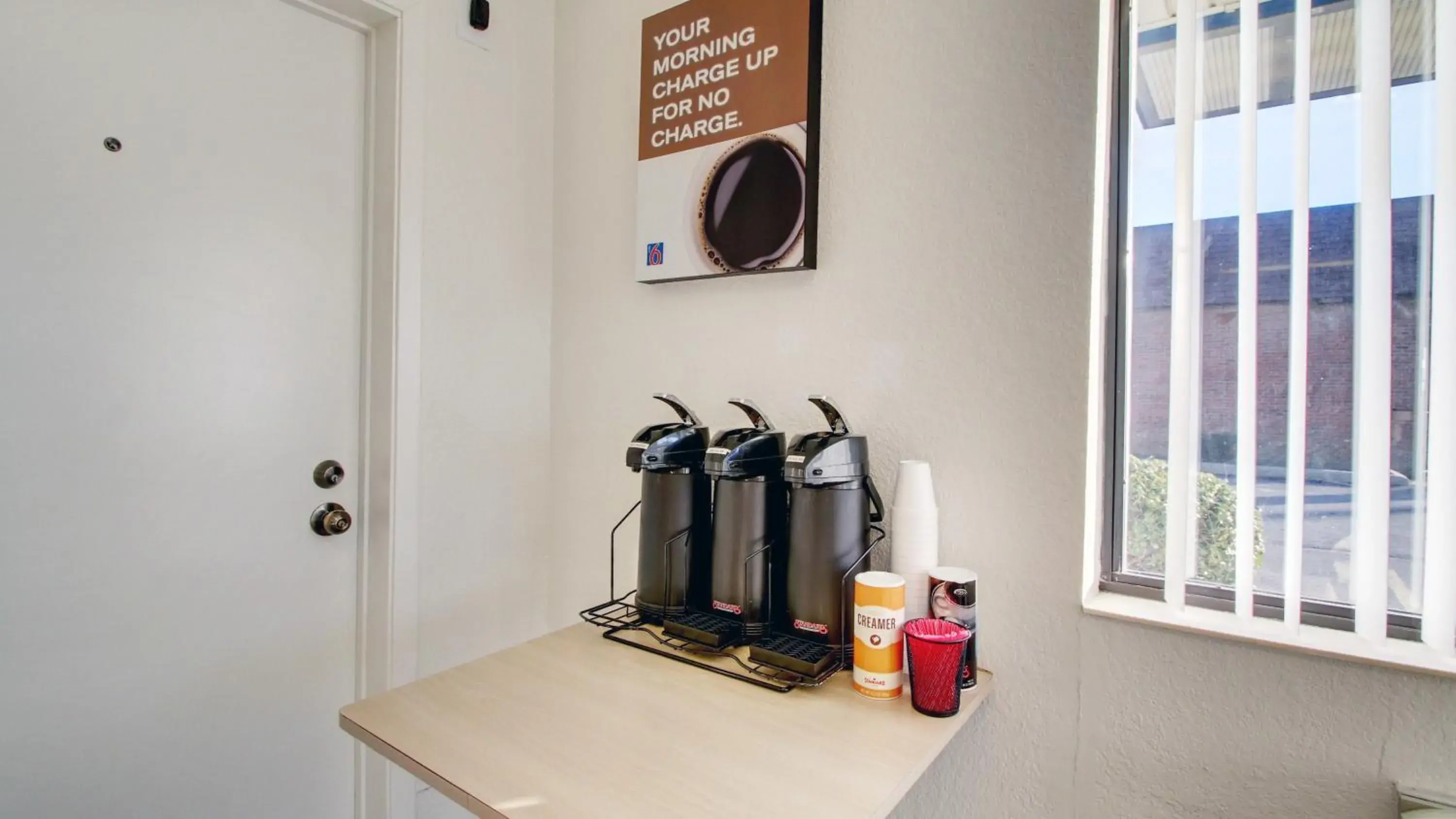 Lobby or reception in Motel 6-Owensboro, KY Lobby or reception in Motel 6-Owensboro, KY