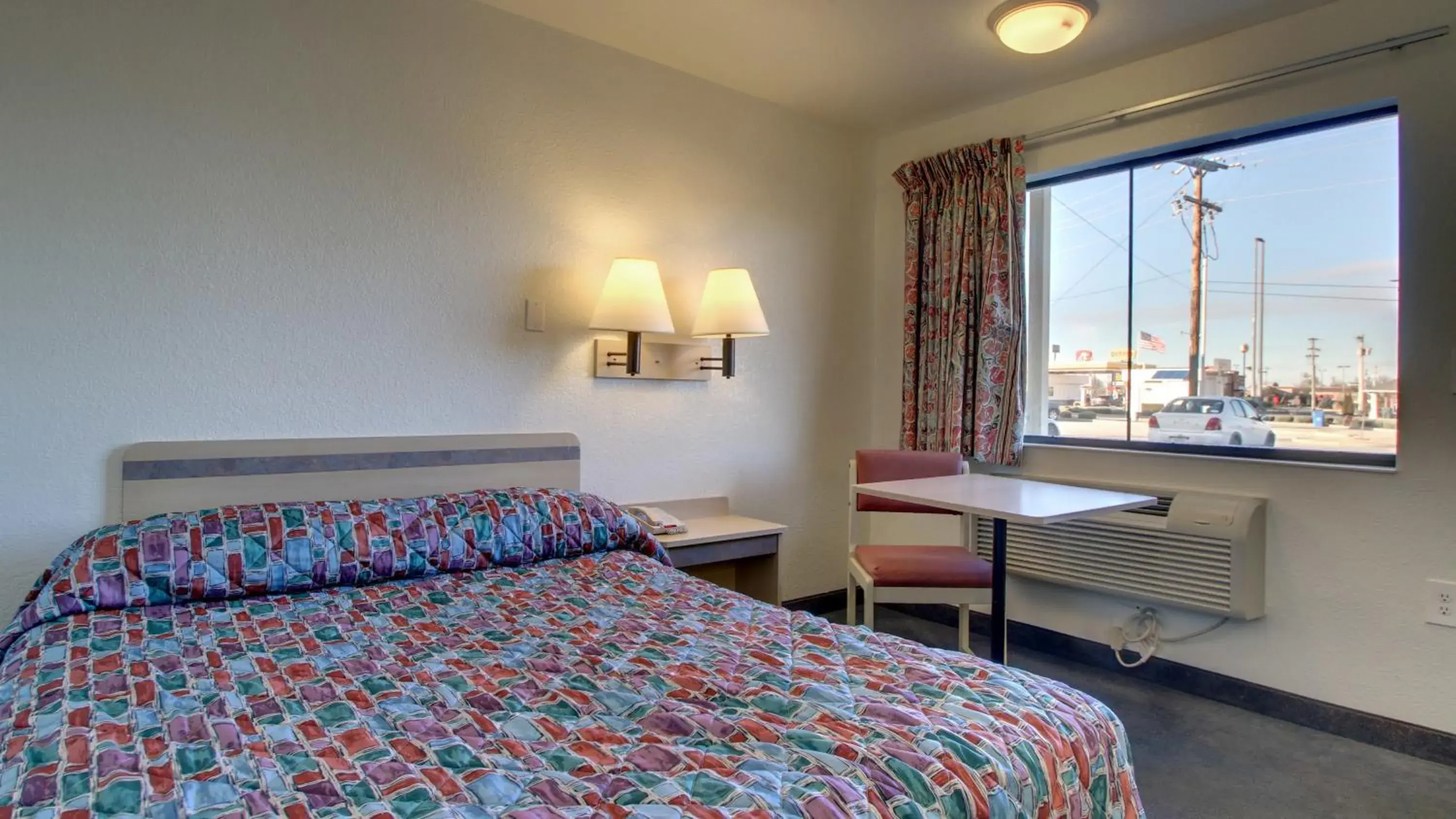 Bedroom, Bed in Motel 6-Owensboro, KY Bedroom, Bed in Motel 6-Owensboro, KY