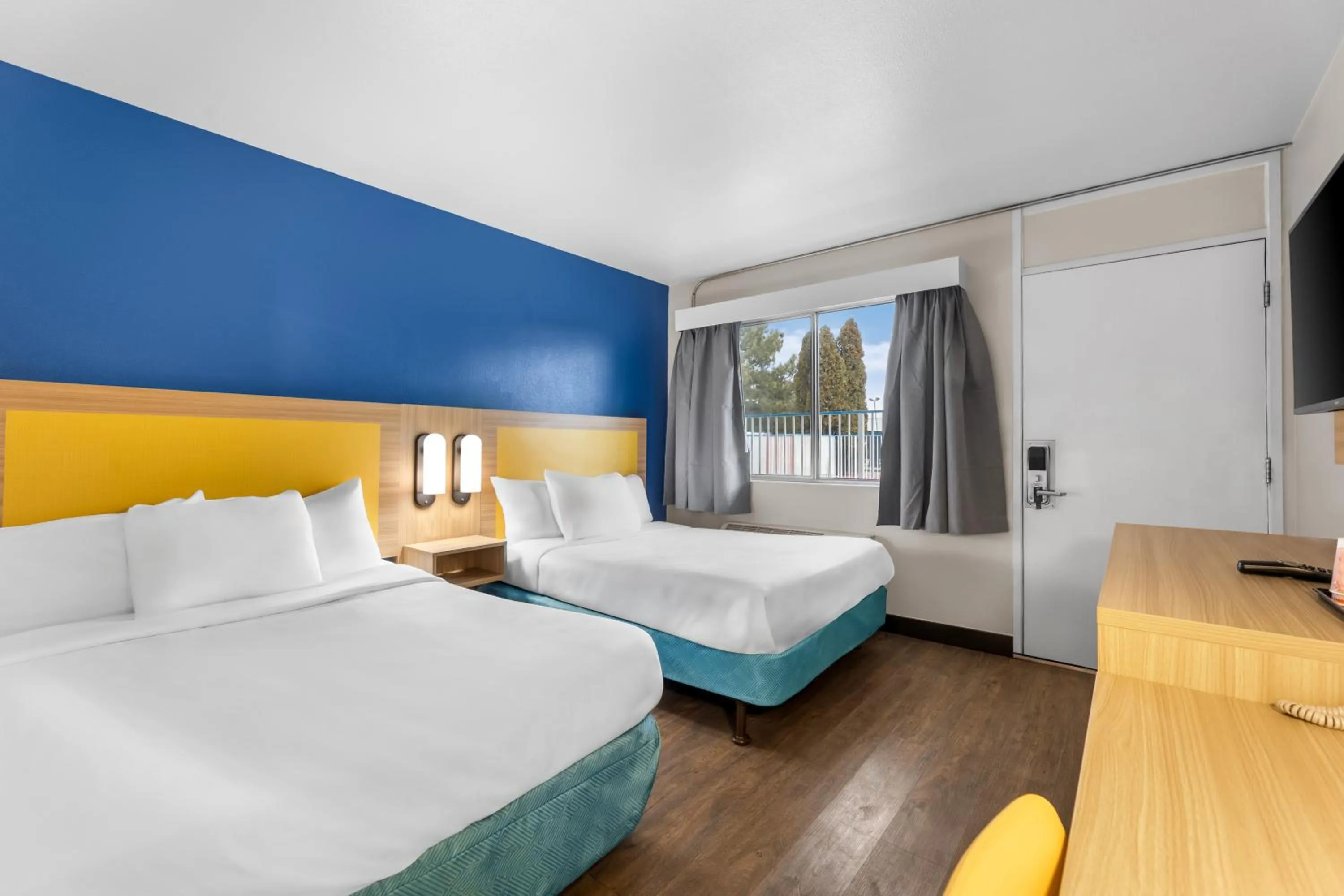 Bedroom, Bed in Park Inn by Radisson, Winnemucca