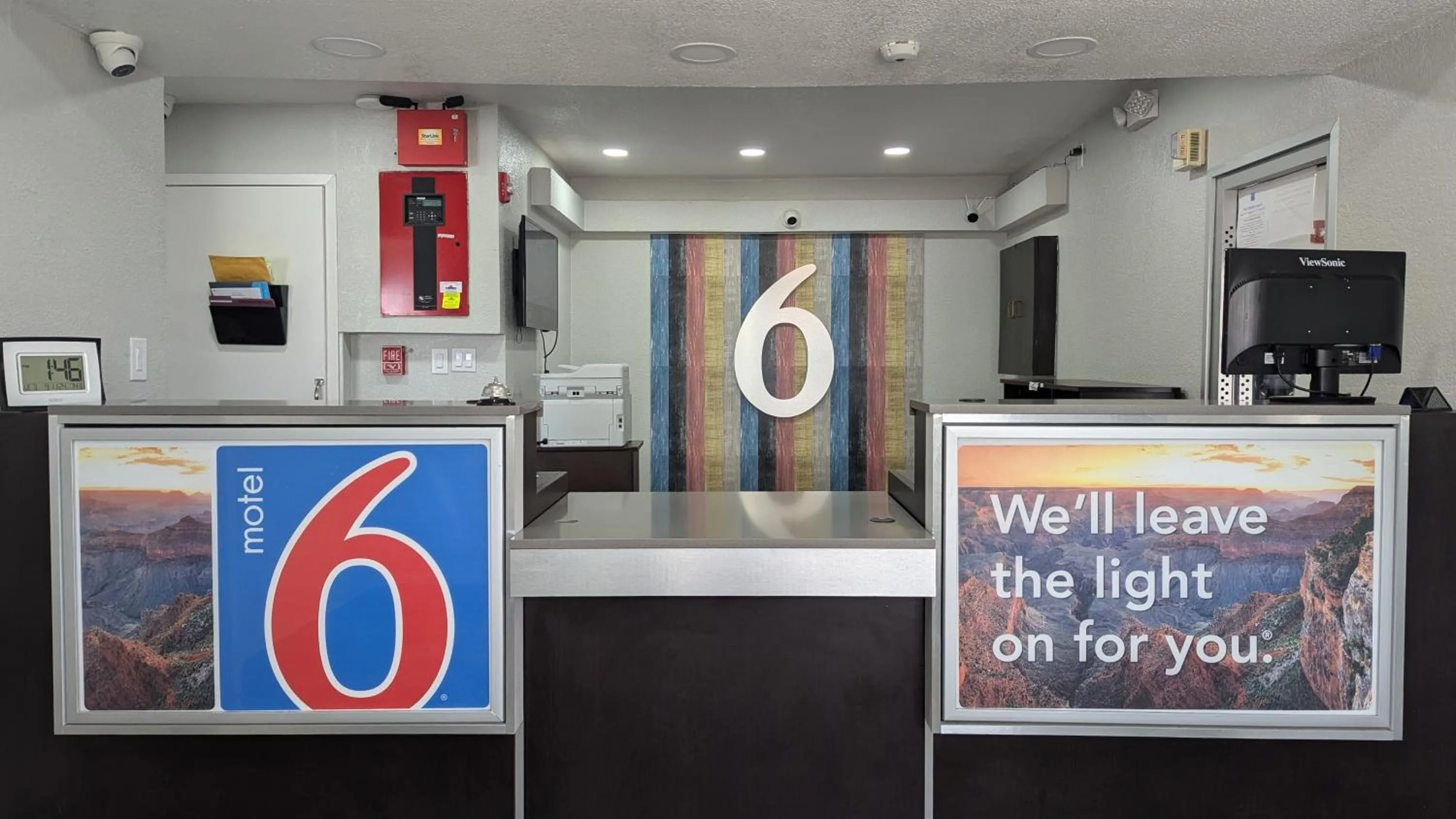 Lobby or reception in Motel 6-Victoria, TX