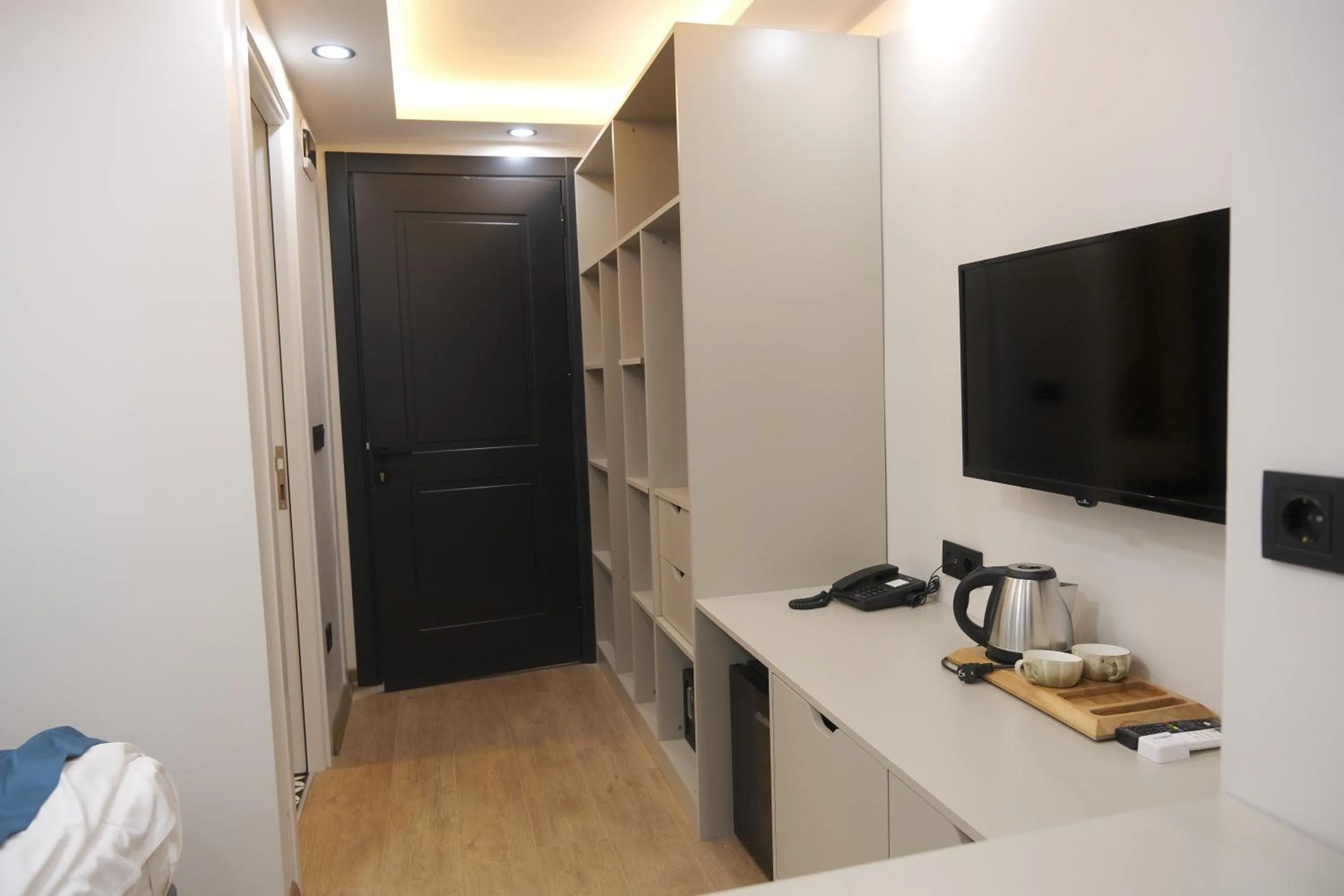 TV and multimedia in Florya House Hotel