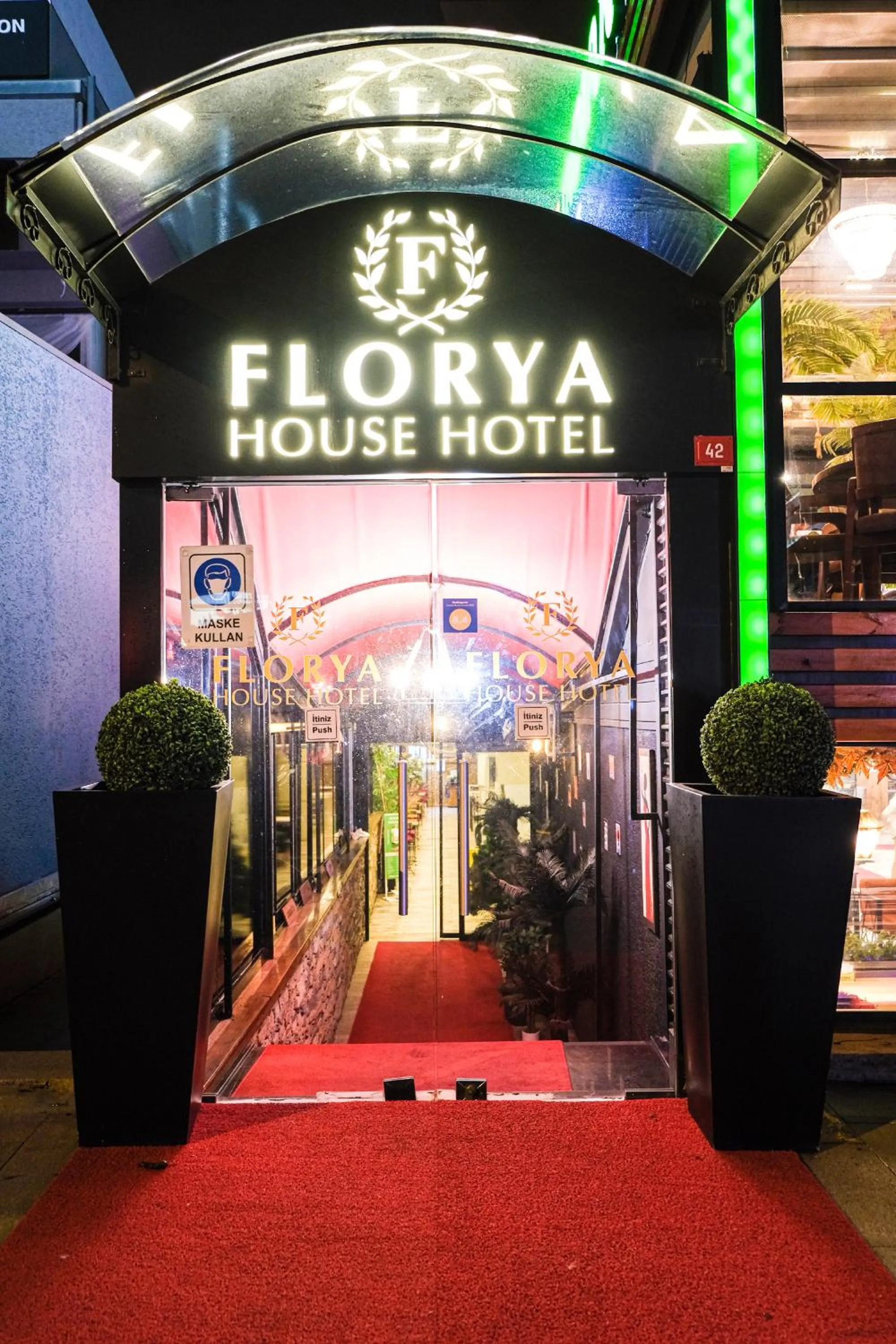 Facade/entrance in Florya House Hotel