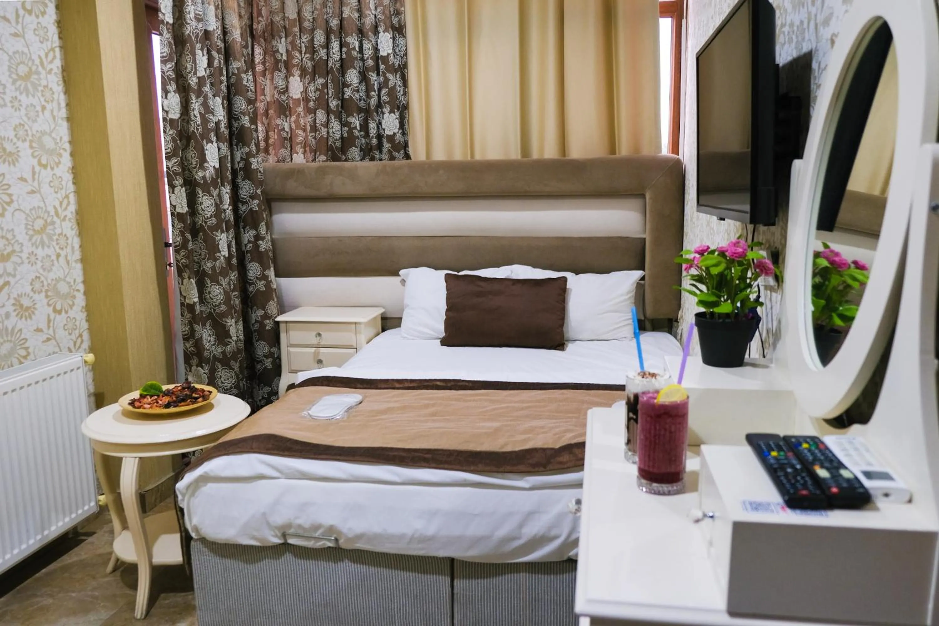 Bed in Florya House Hotel