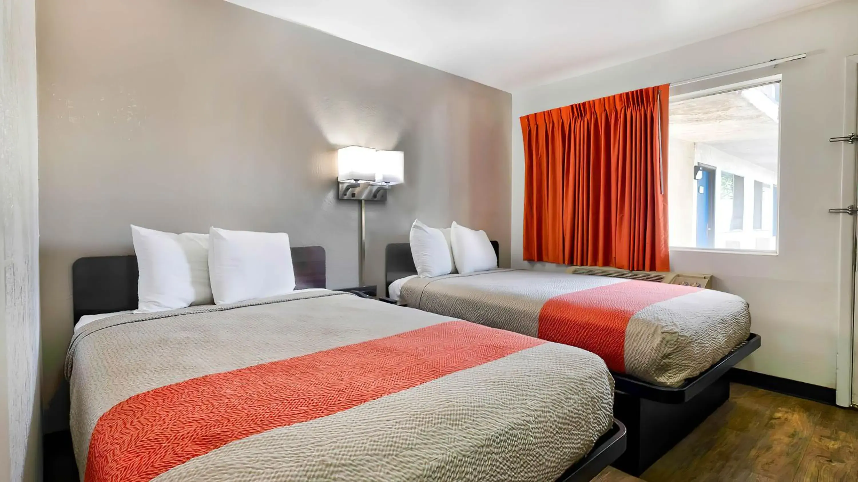 Photo of the whole room, Bed in Motel 6-Gallup, NM Photo of the whole room, Bed in Motel 6-Gallup, NM