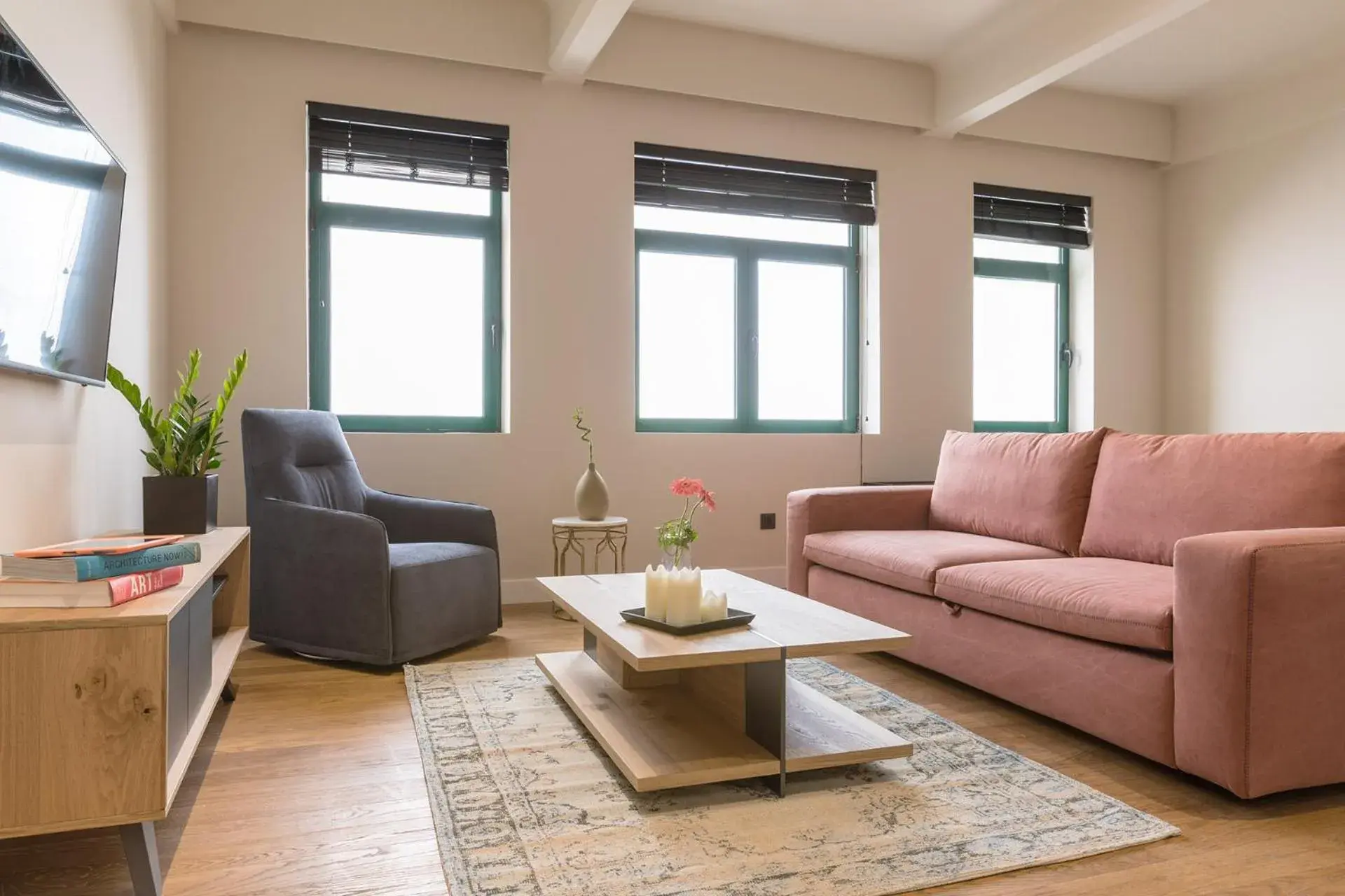 Staff in Klepsydra Urban Suites Staff in Klepsydra Urban Suites