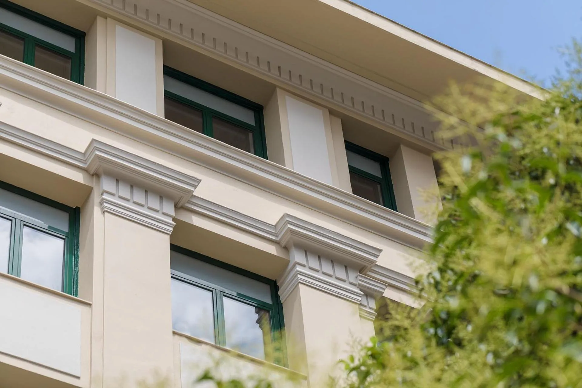 Property building in Klepsydra Urban Suites