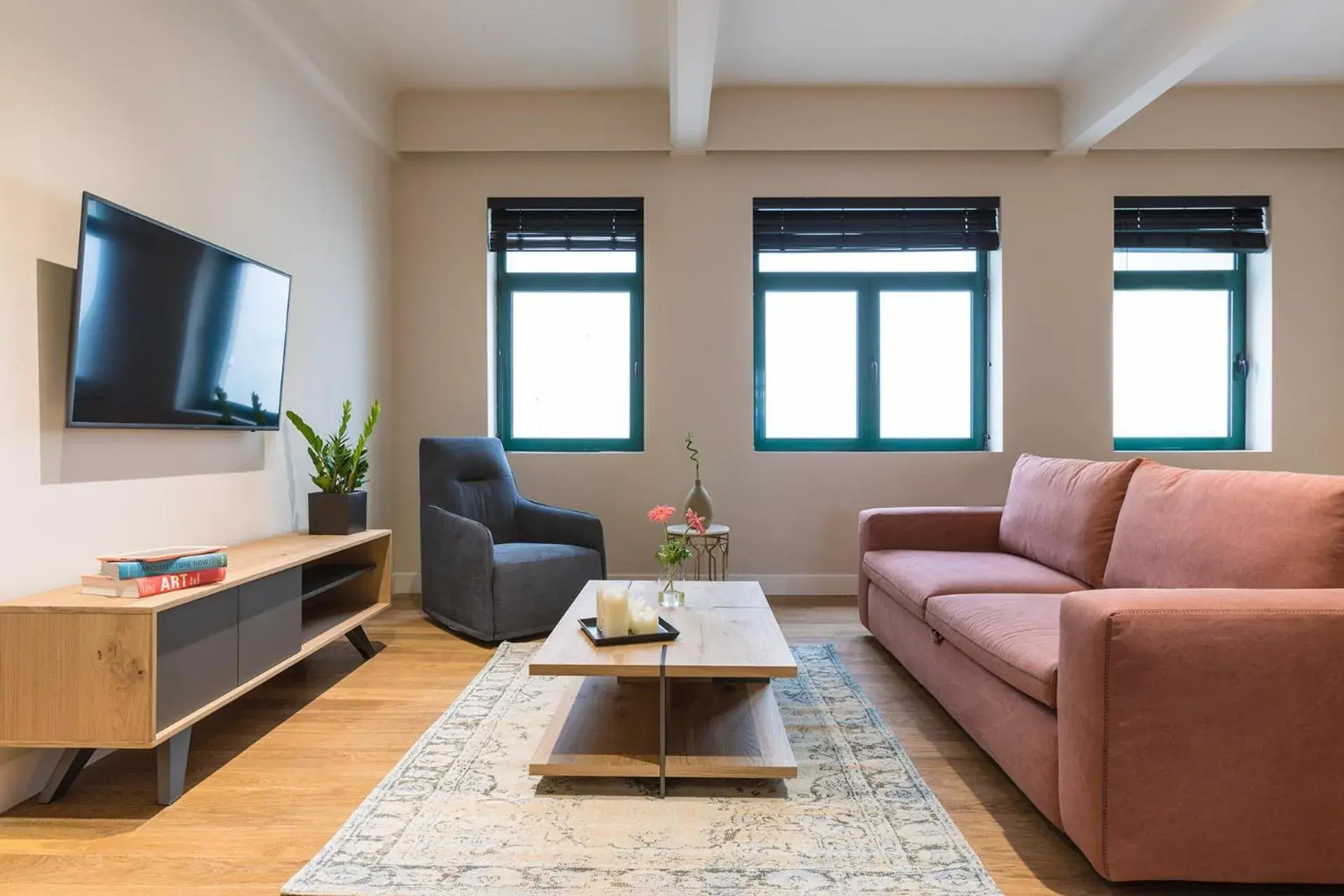 Communal lounge/ TV room in Klepsydra Urban Suites Communal lounge/ TV room in Klepsydra Urban Suites