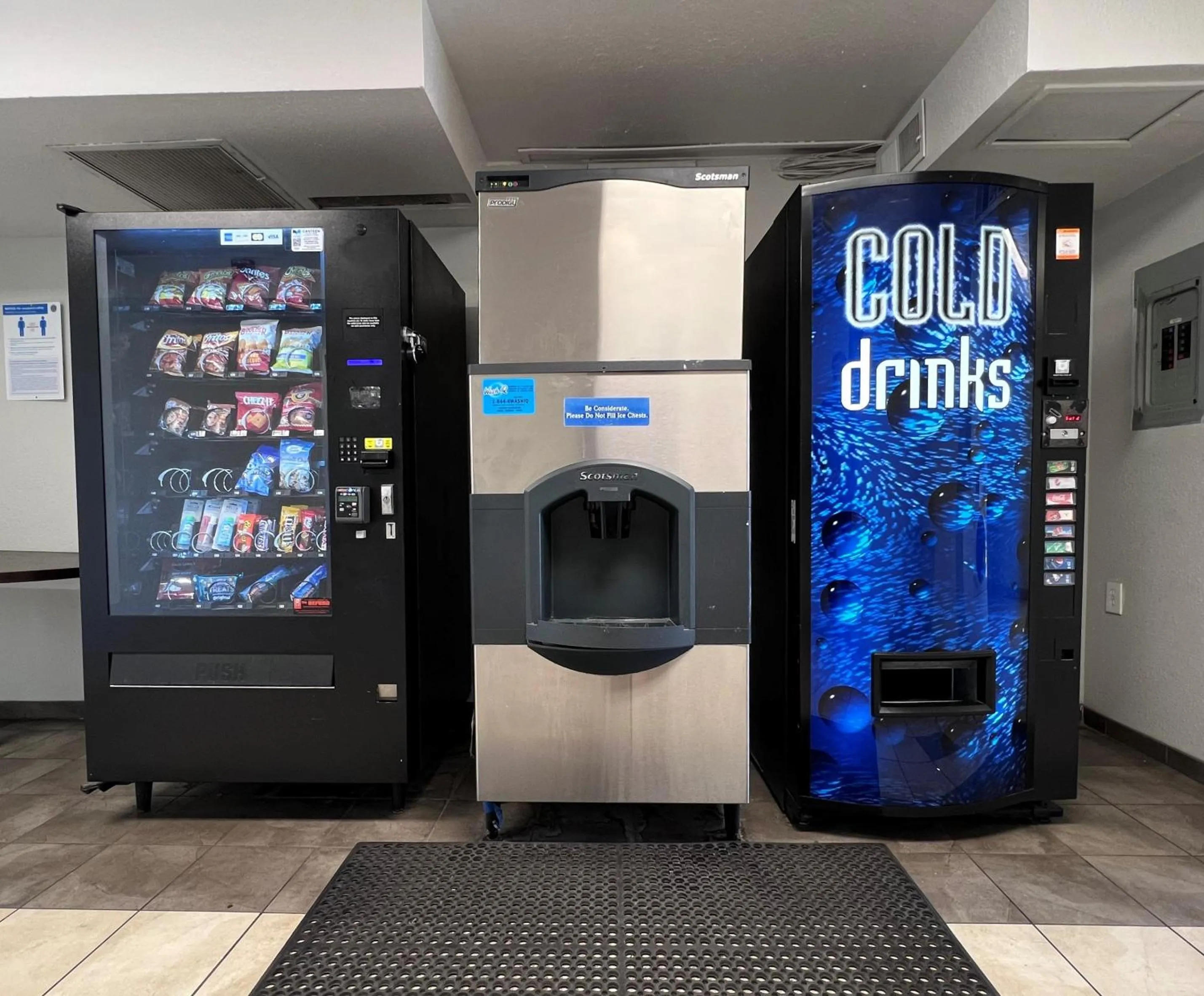 Drinks in Motel 6-Bakersfield, CA - South