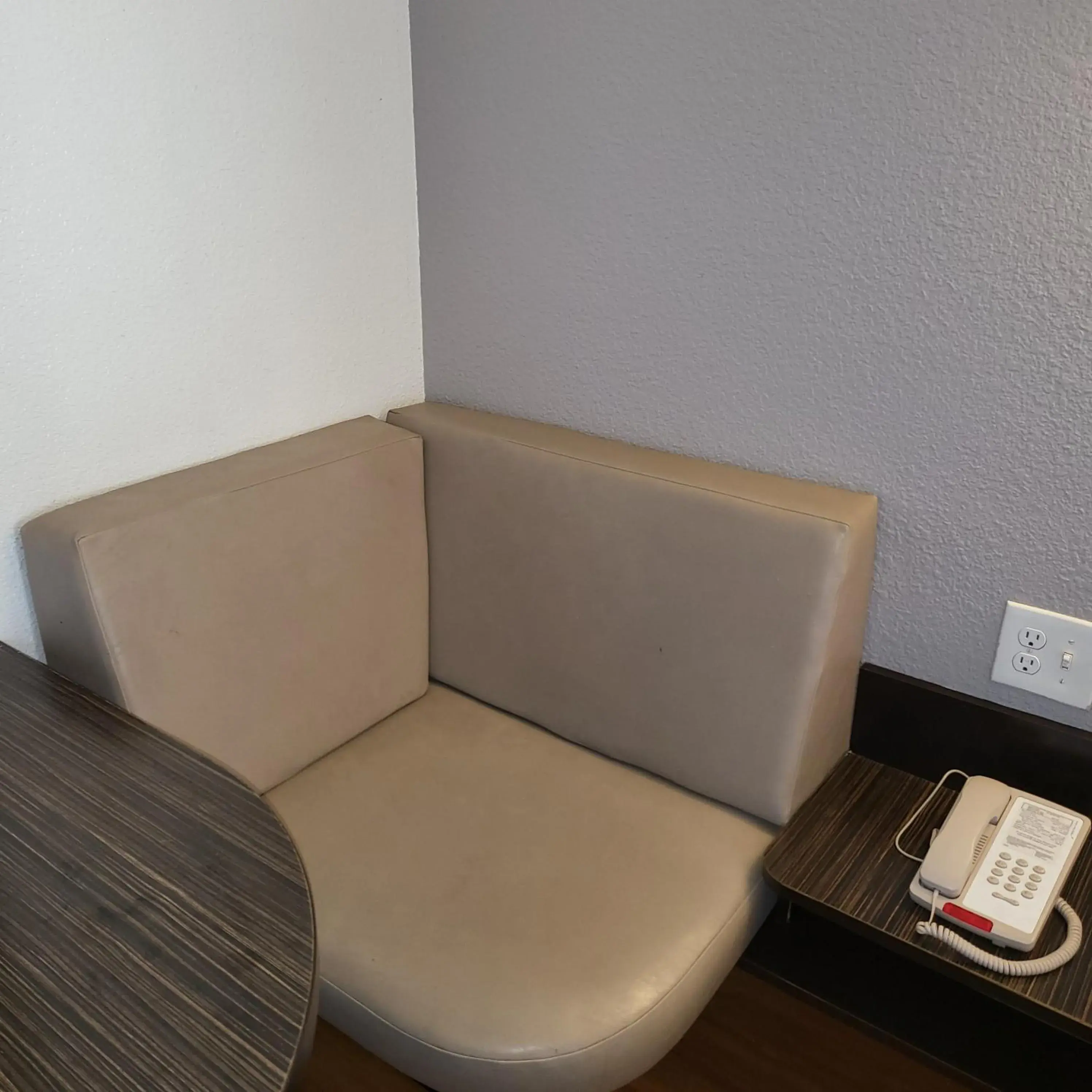 Bedroom in Motel 6-Santa Clara, CA Bedroom in Motel 6-Santa Clara, CA