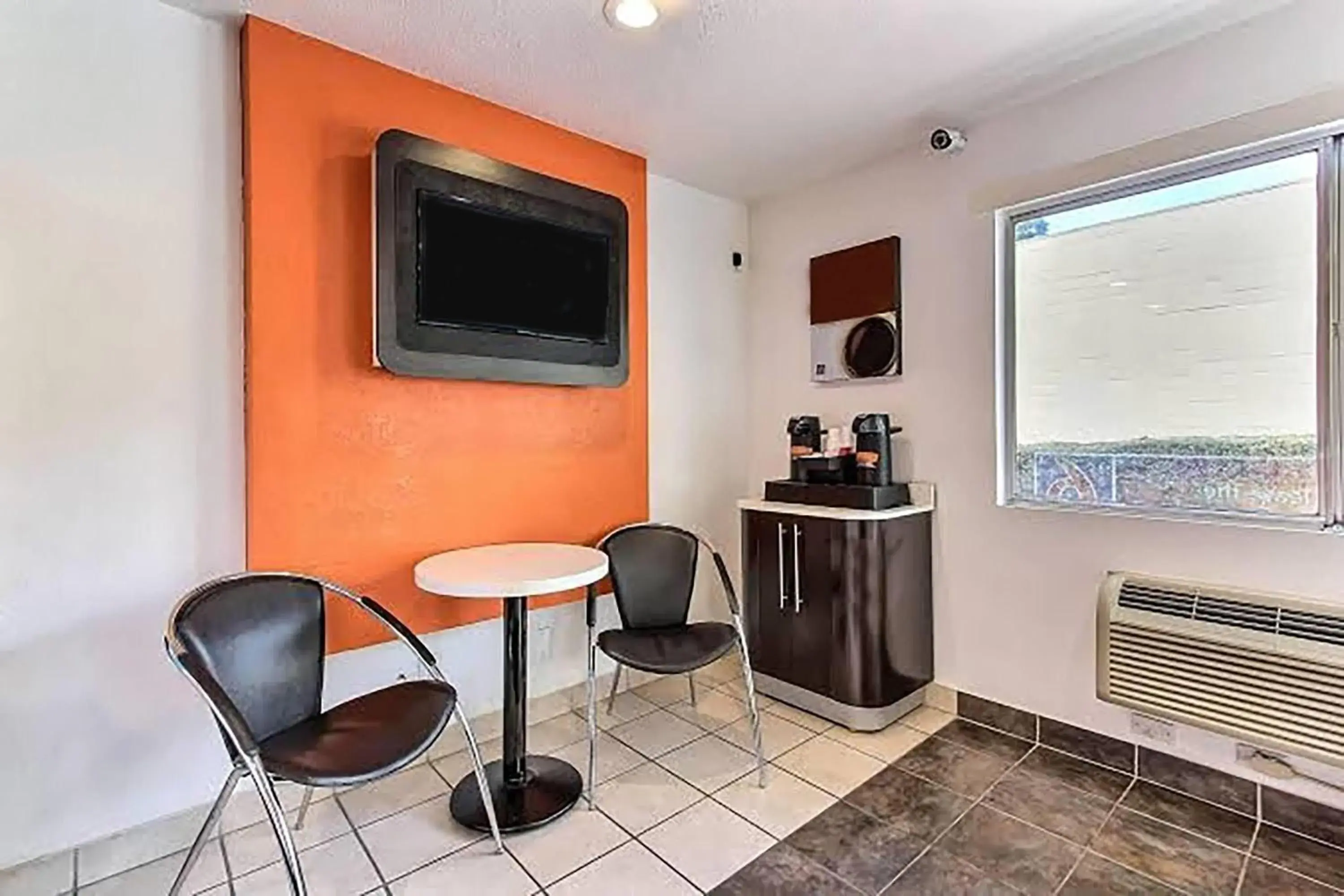 Lobby or reception in Super 8 by Wyndham Santa Clara Lobby or reception in Super 8 by Wyndham Santa Clara