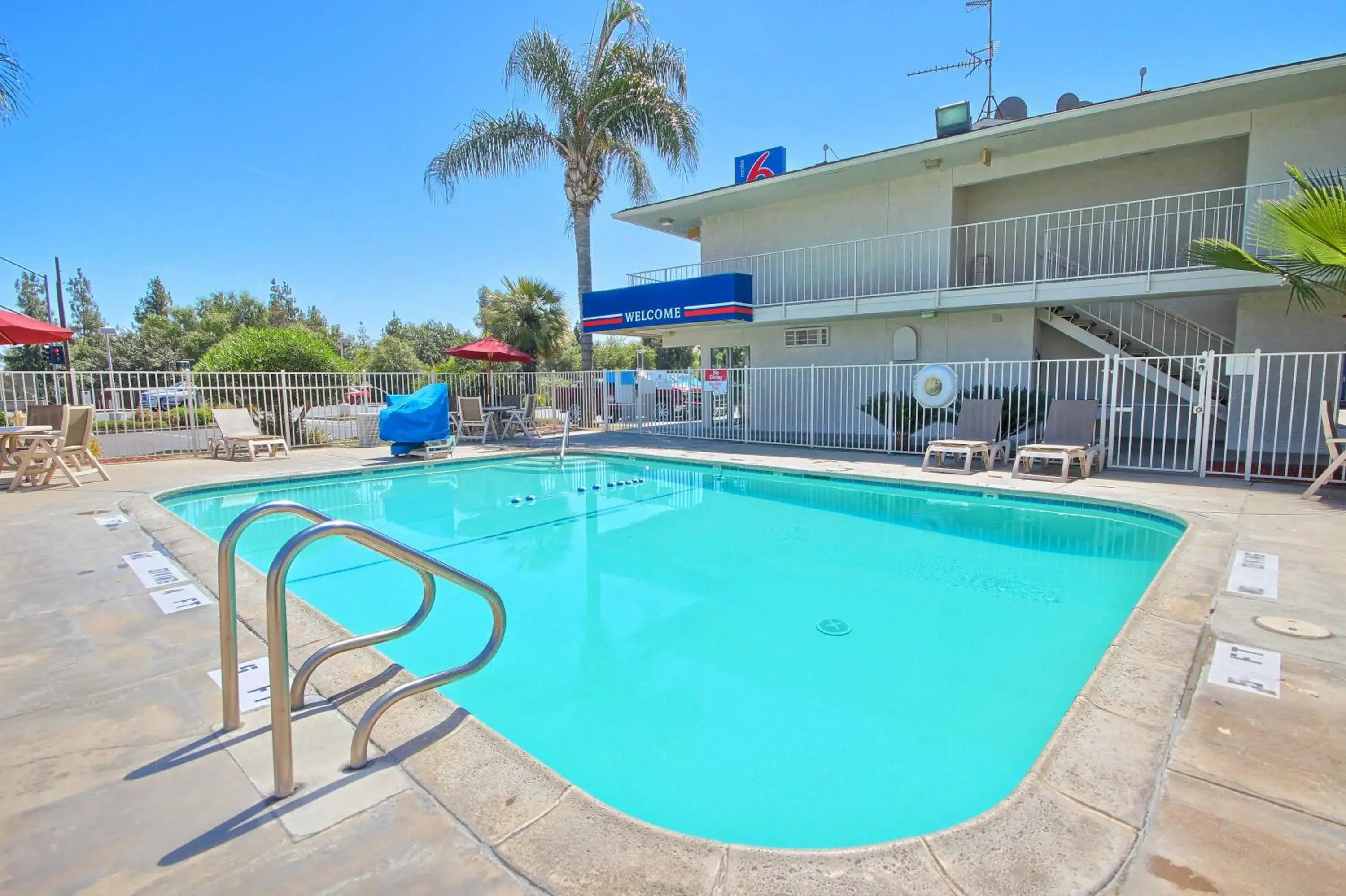 Motel 6-Tulare, CA Motel 6-Tulare, CA