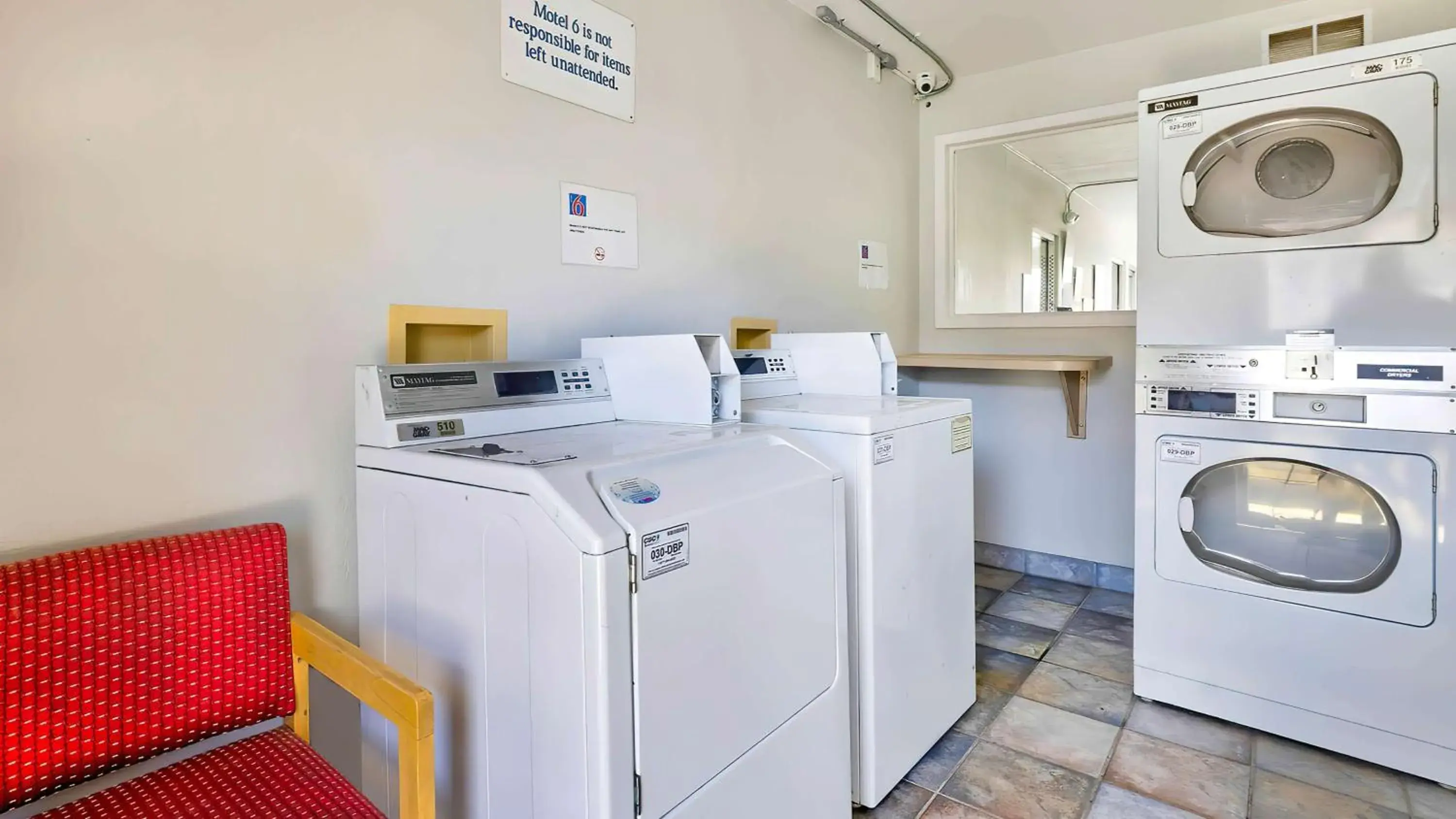 Property building in Motel 6-Santa Rosa, NM Property building in Motel 6-Santa Rosa, NM