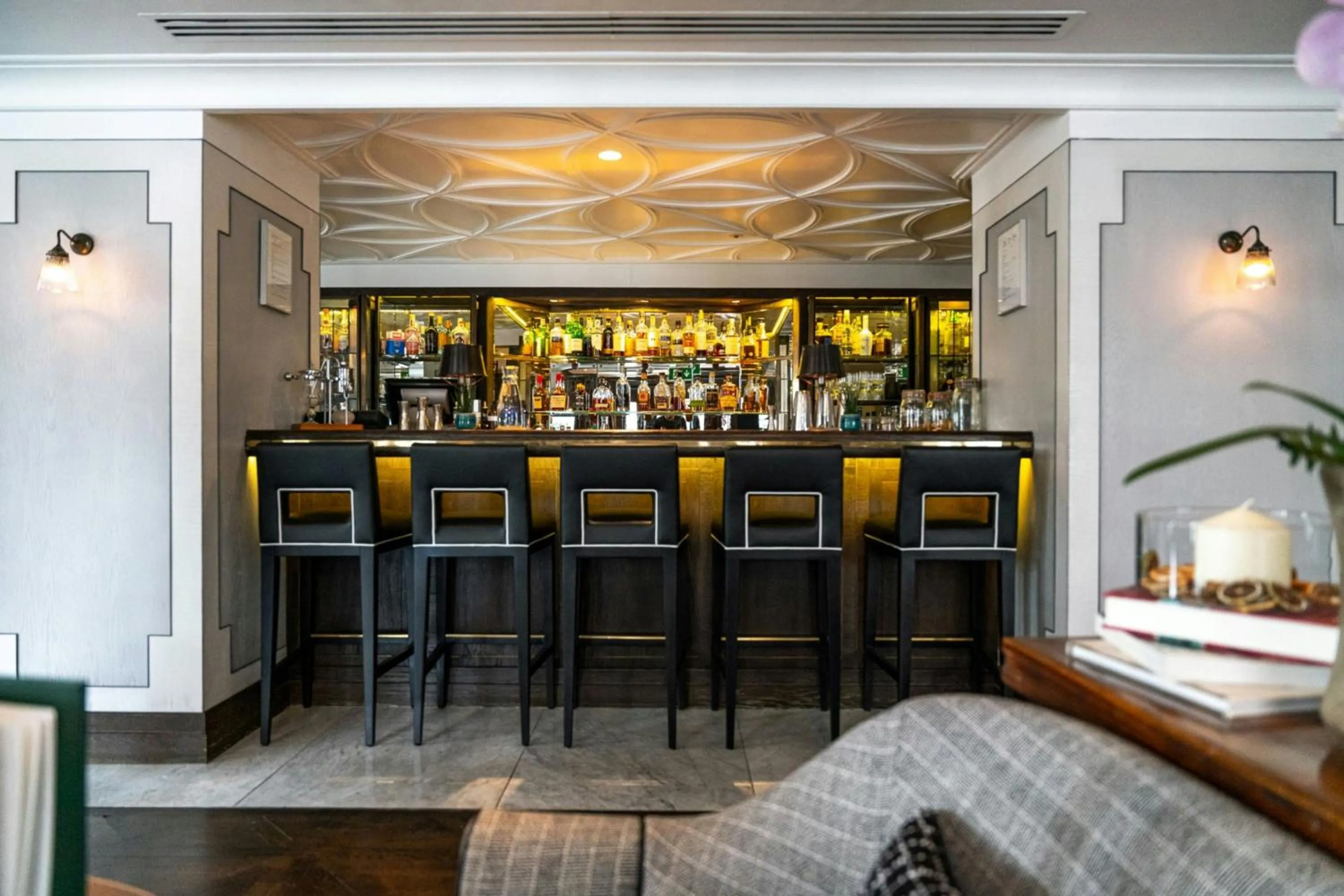 Lounge or bar in London Marriott Hotel Park Lane