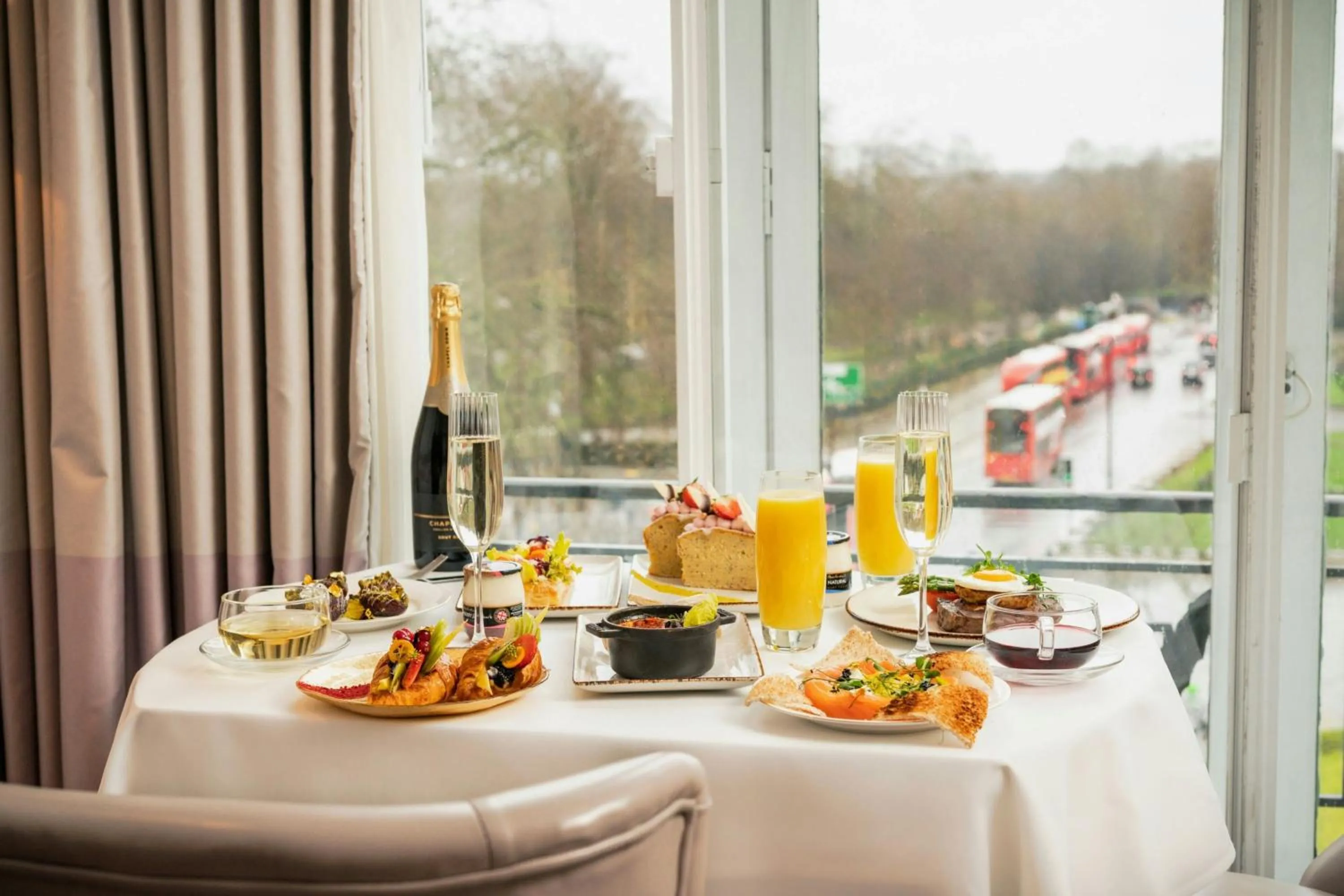 Breakfast in London Marriott Hotel Park Lane