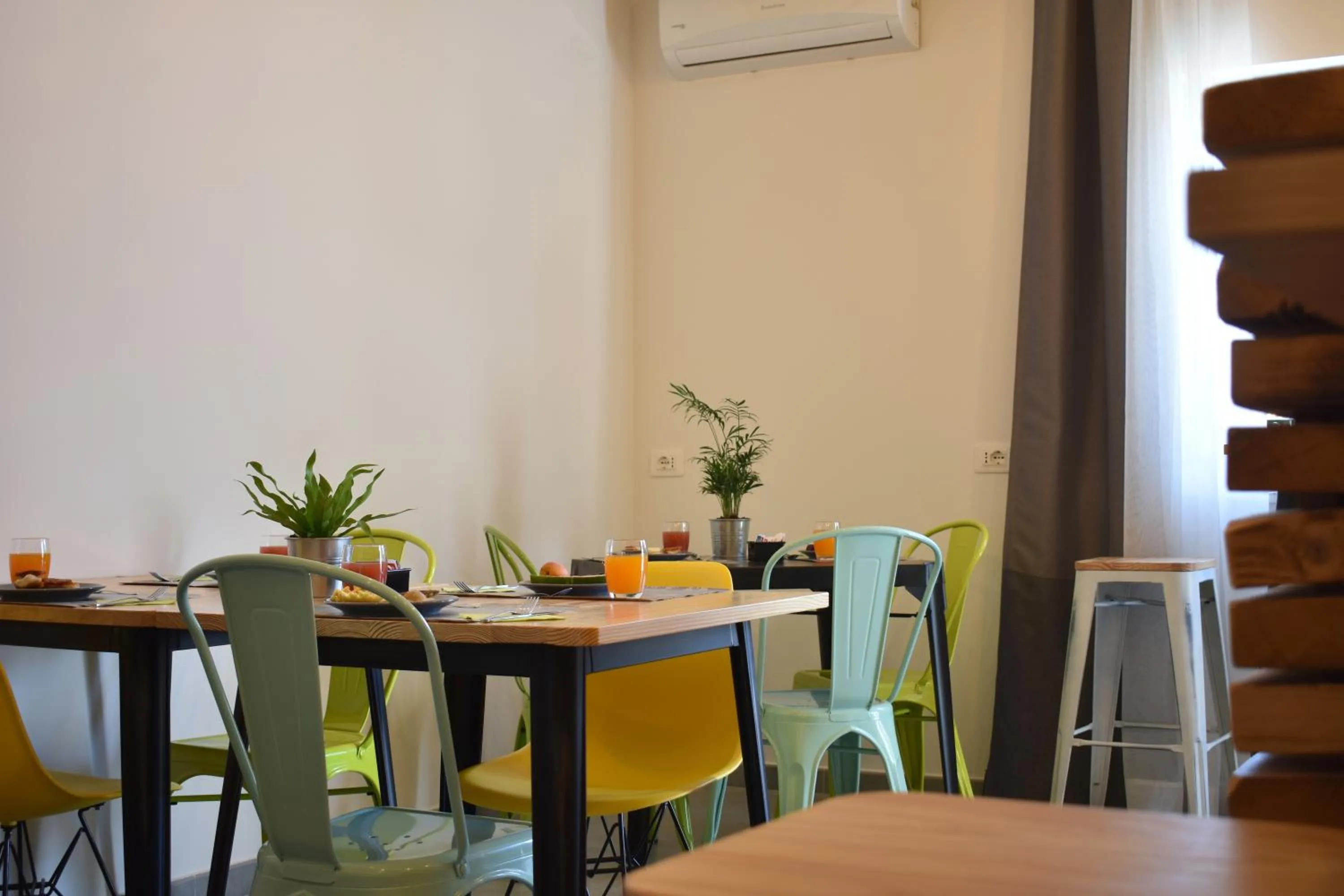 Communal lounge/ TV room in Al Faro Bianco B&B e Residence con parcheggio